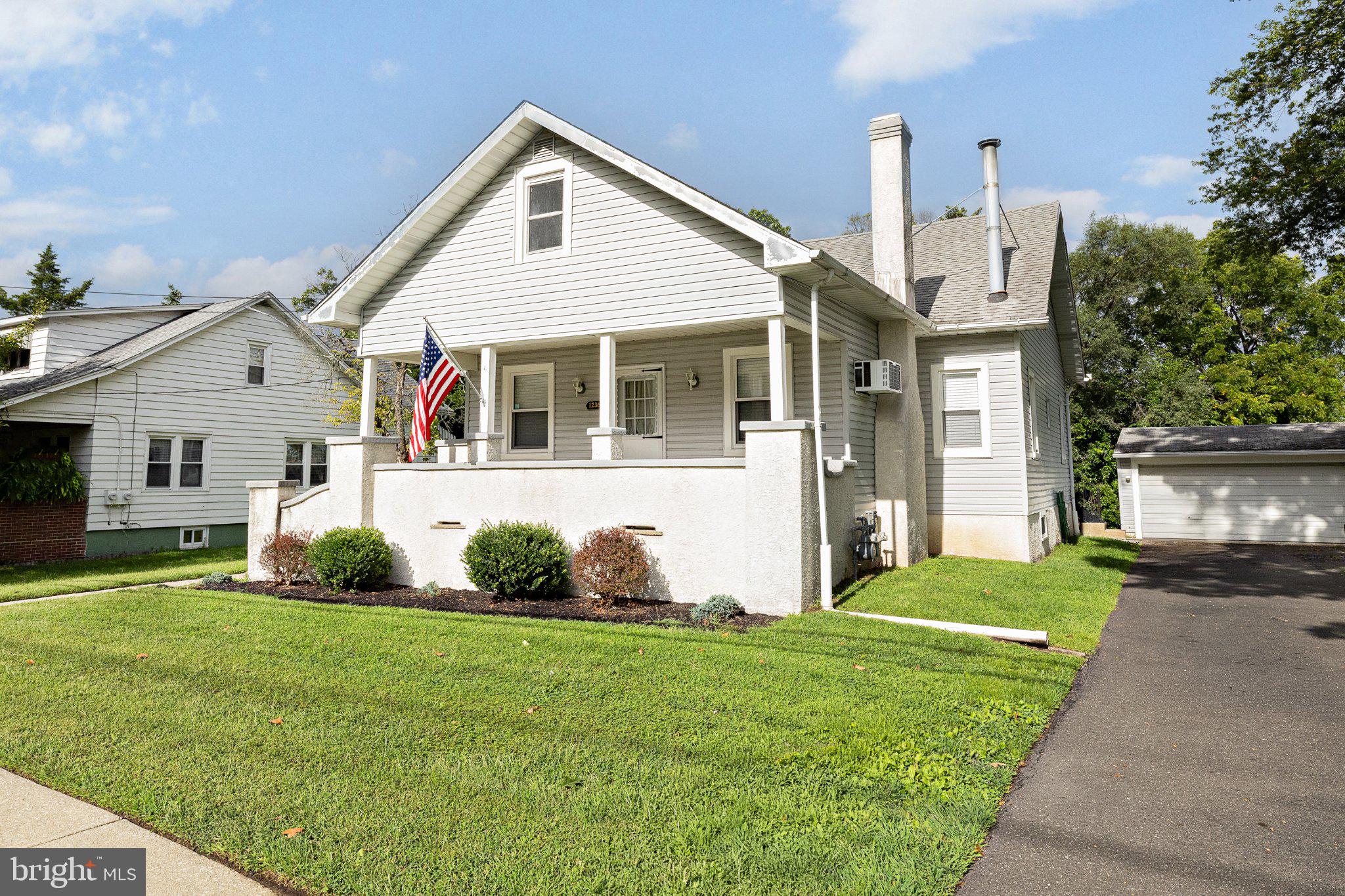 1236 OLD BLACK HORSE PIKE FIRST FLOOR