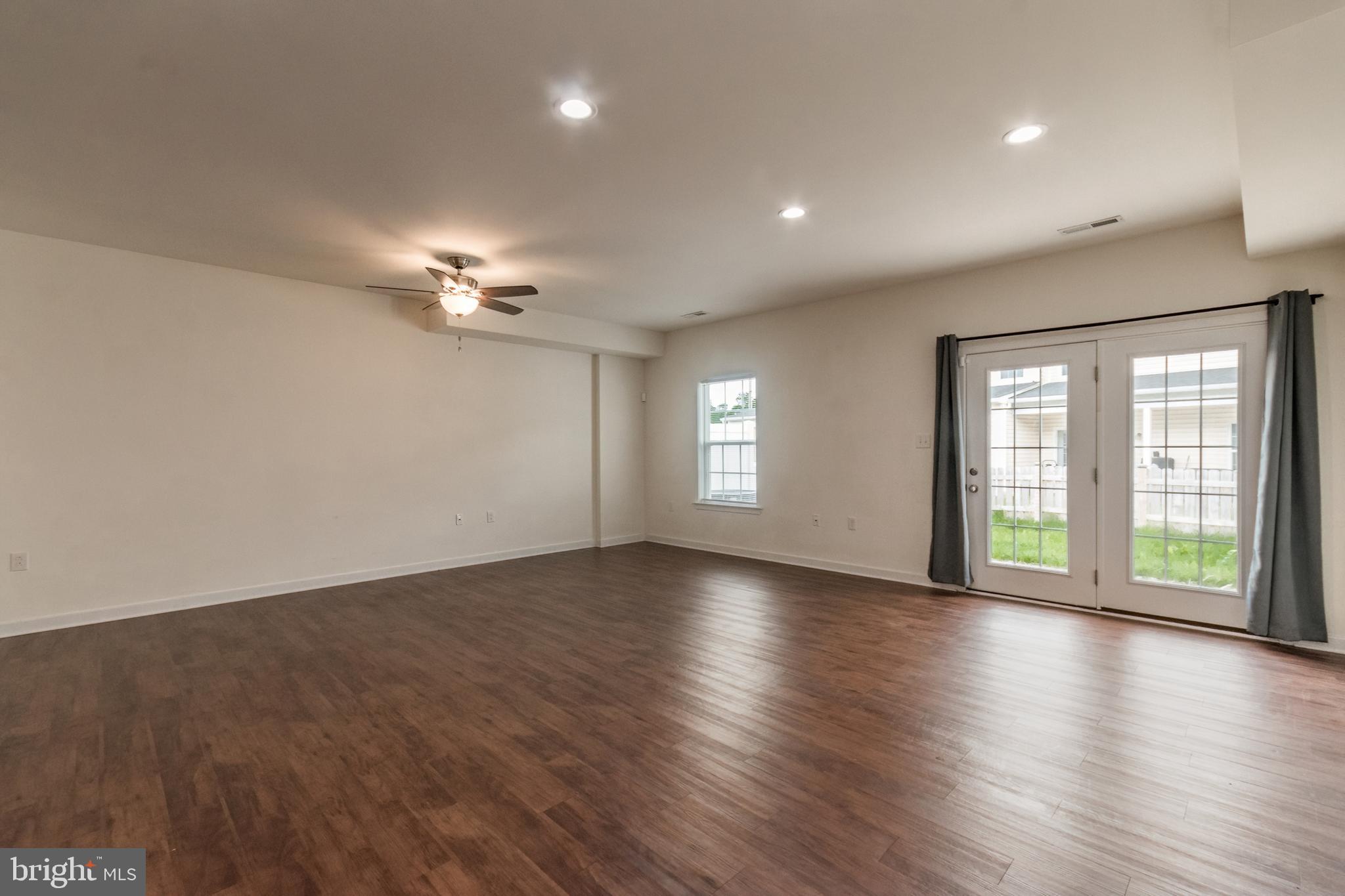 SPRING MILLS - Residential