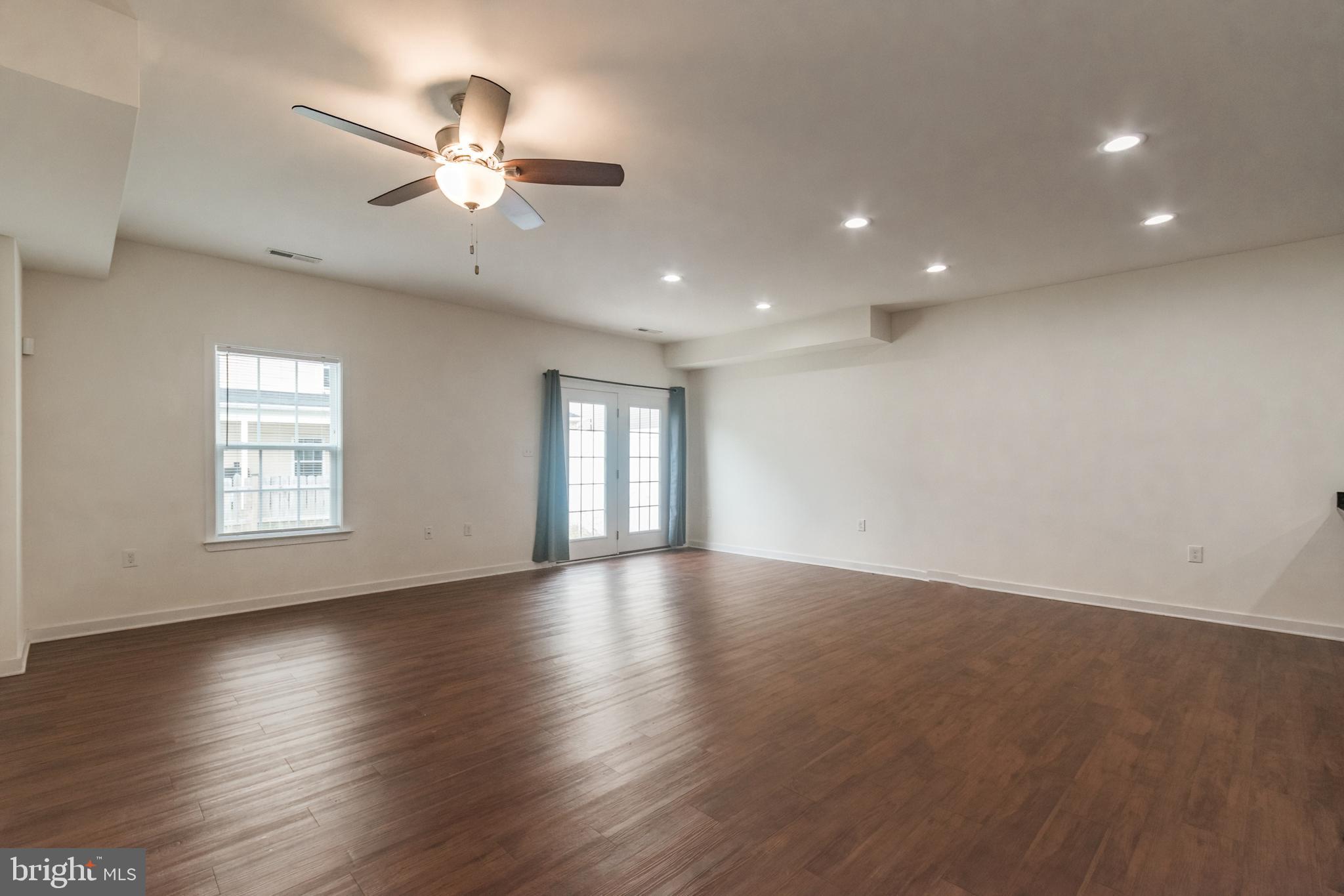 SPRING MILLS - Residential