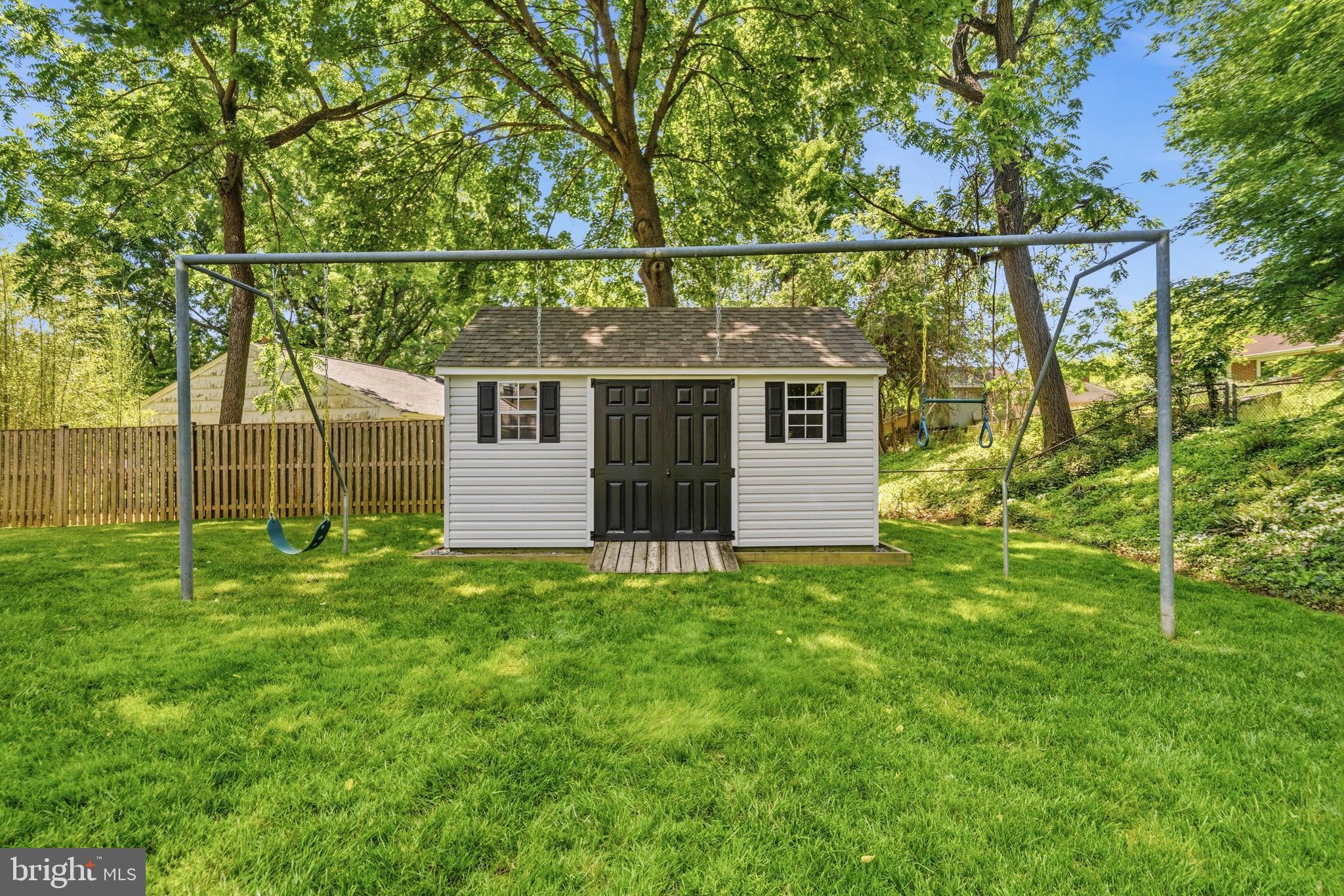 GREENWAY HILLS - Residential