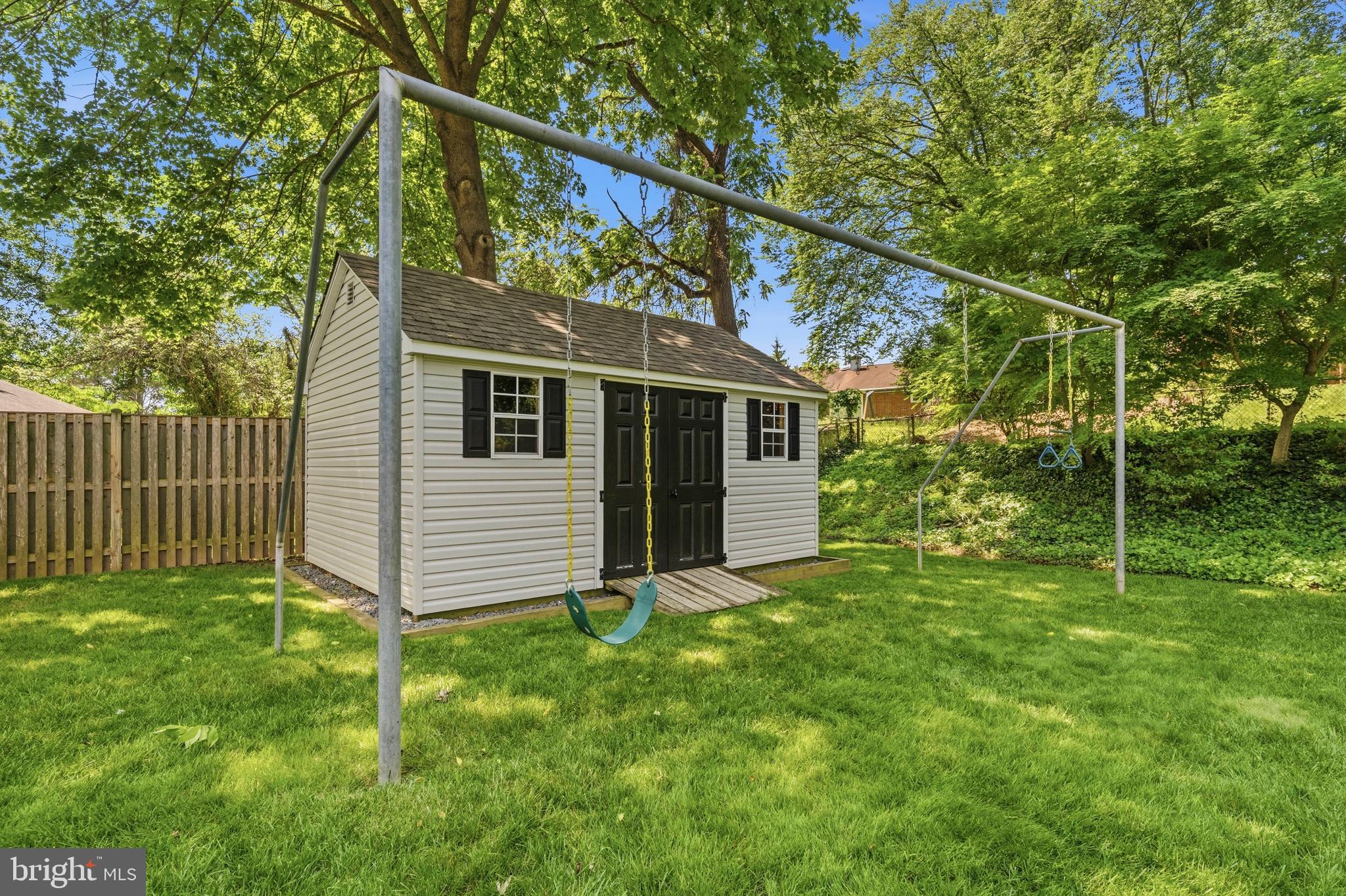 GREENWAY HILLS - Residential