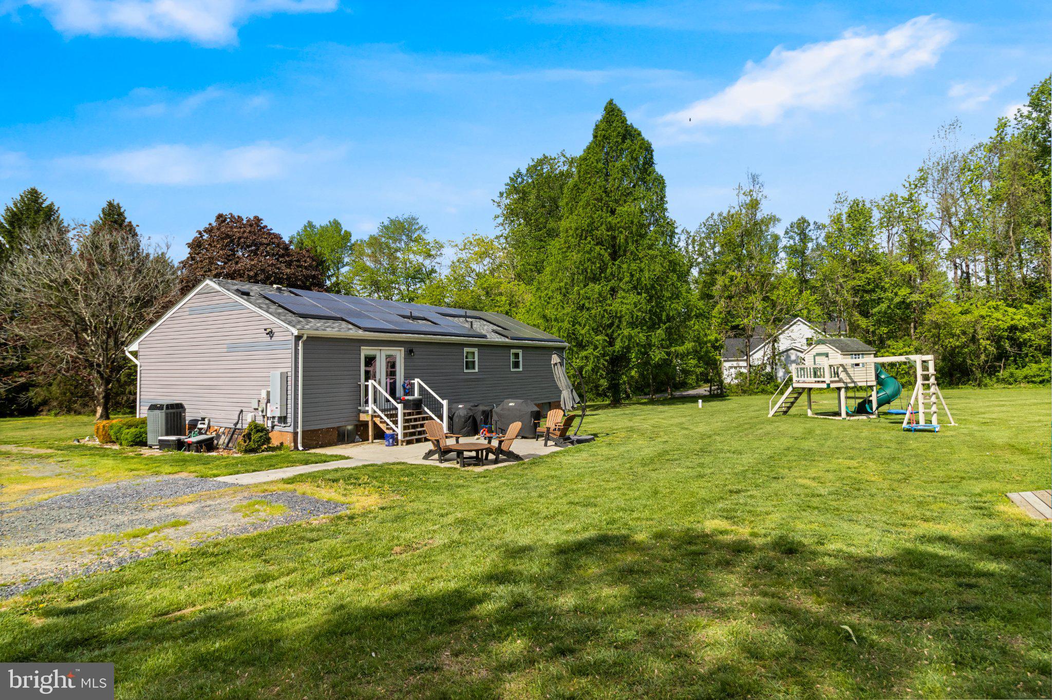 3499 FOREST DRIVE
