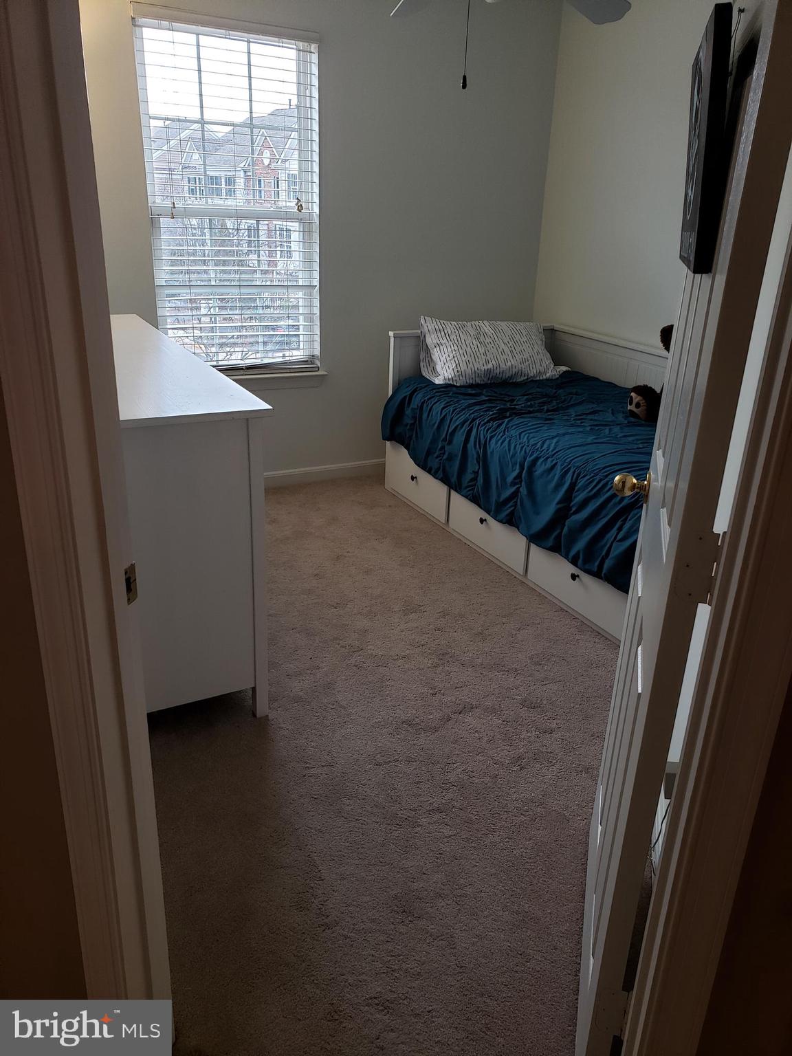 SOUTH RIDING - Residential