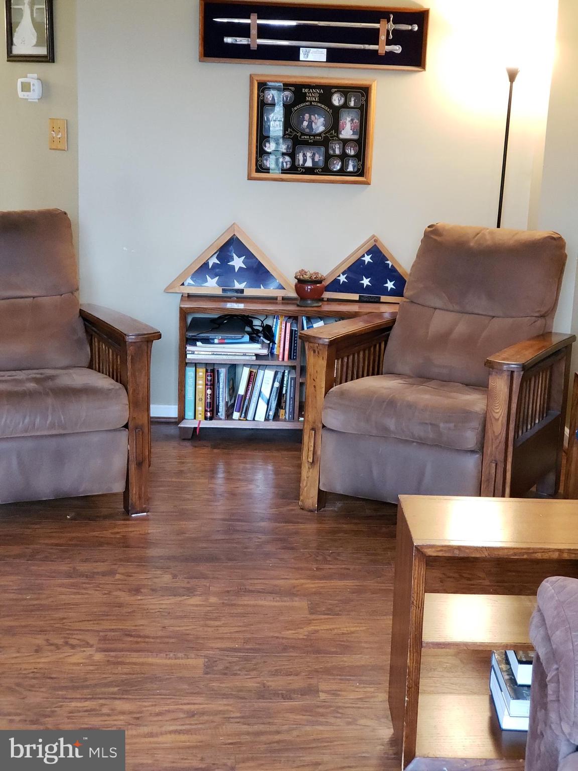 SOUTH RIDING - Residential