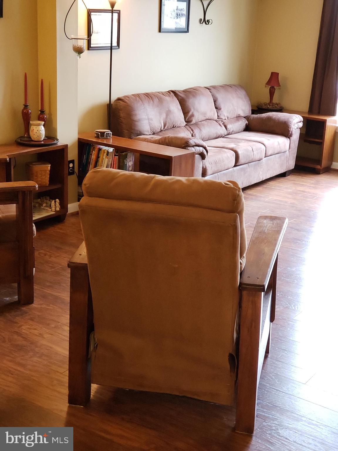 SOUTH RIDING - Residential