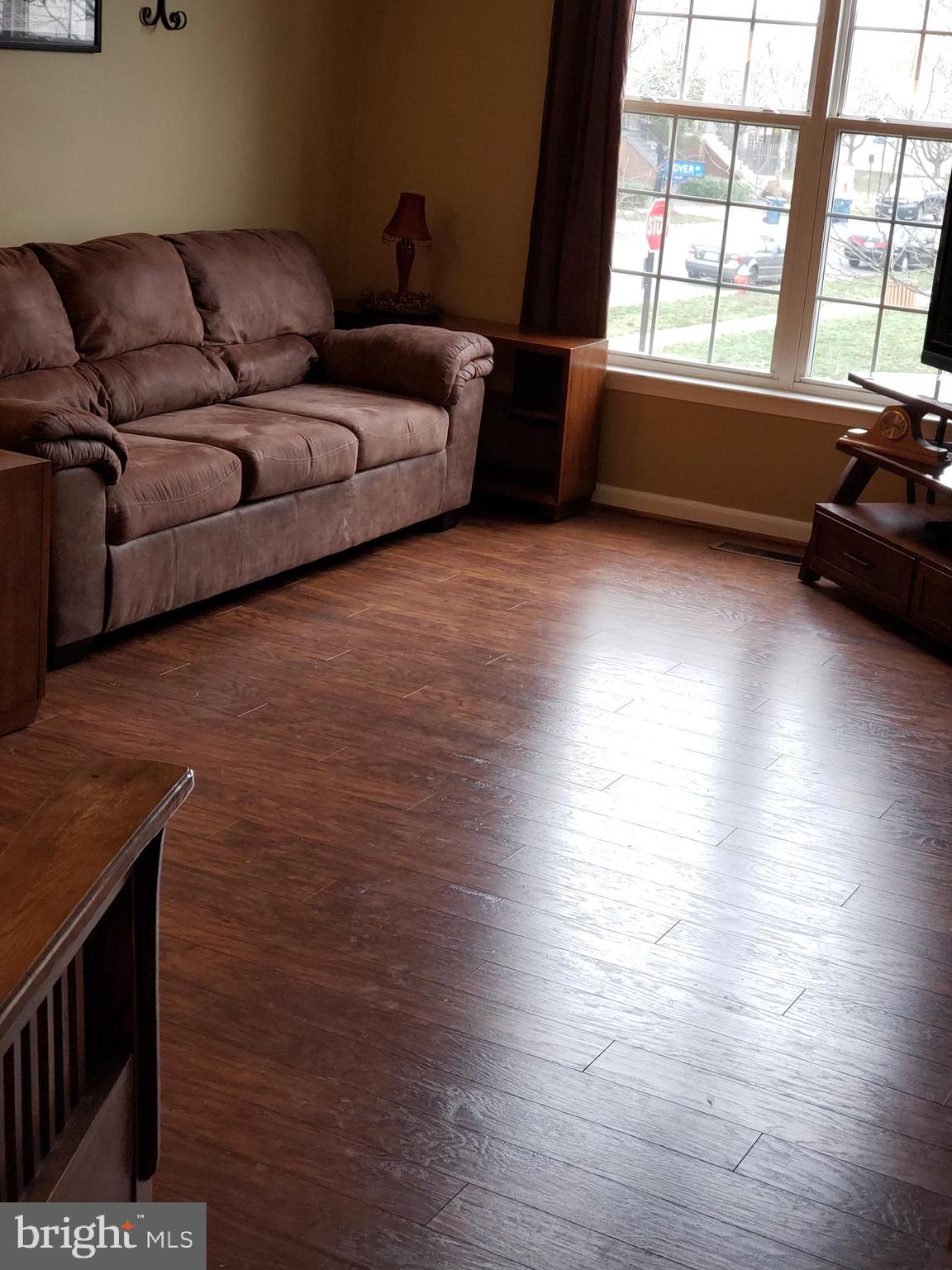 SOUTH RIDING - Residential