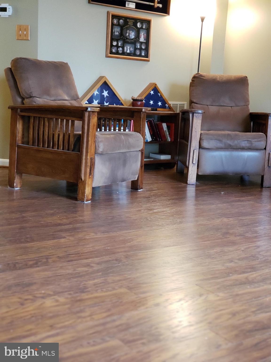 SOUTH RIDING - Residential