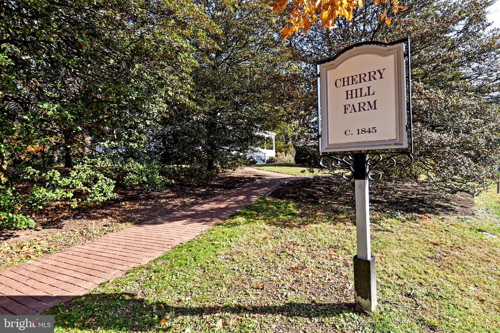 LEE CREST - Residential