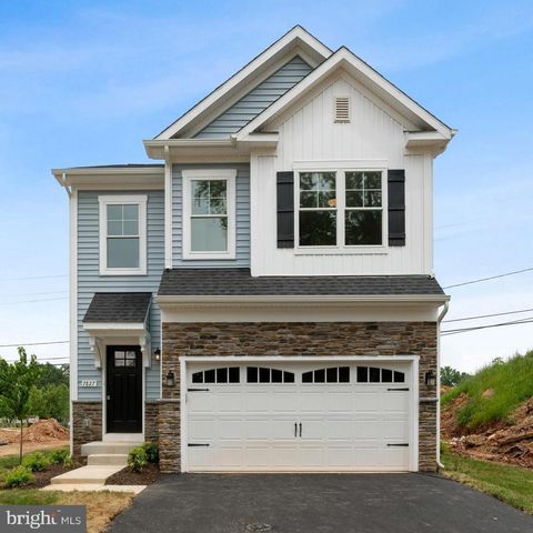 305 LAKEVIEW AVENUE A EDGEWATER MD 21037