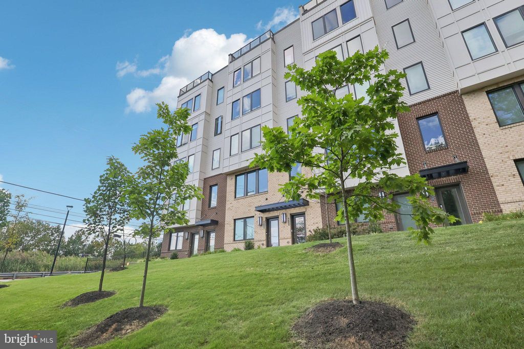 Photo of 612 Brewster Alley #74, KING OF PRUSSIA, PA 19406 (MLS # PAMC2152794)
