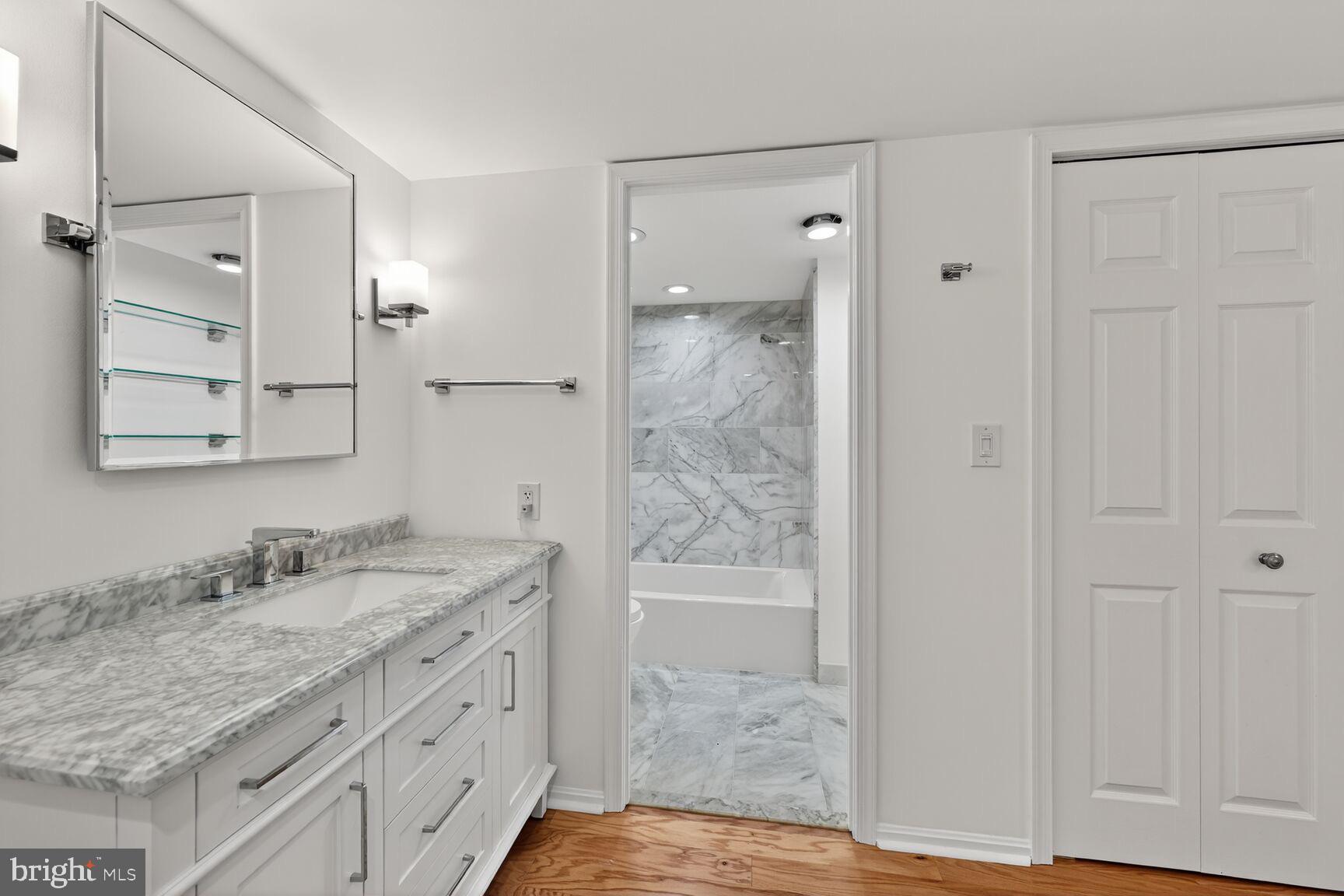 ASTORIA CONDOMINIUM - Residential