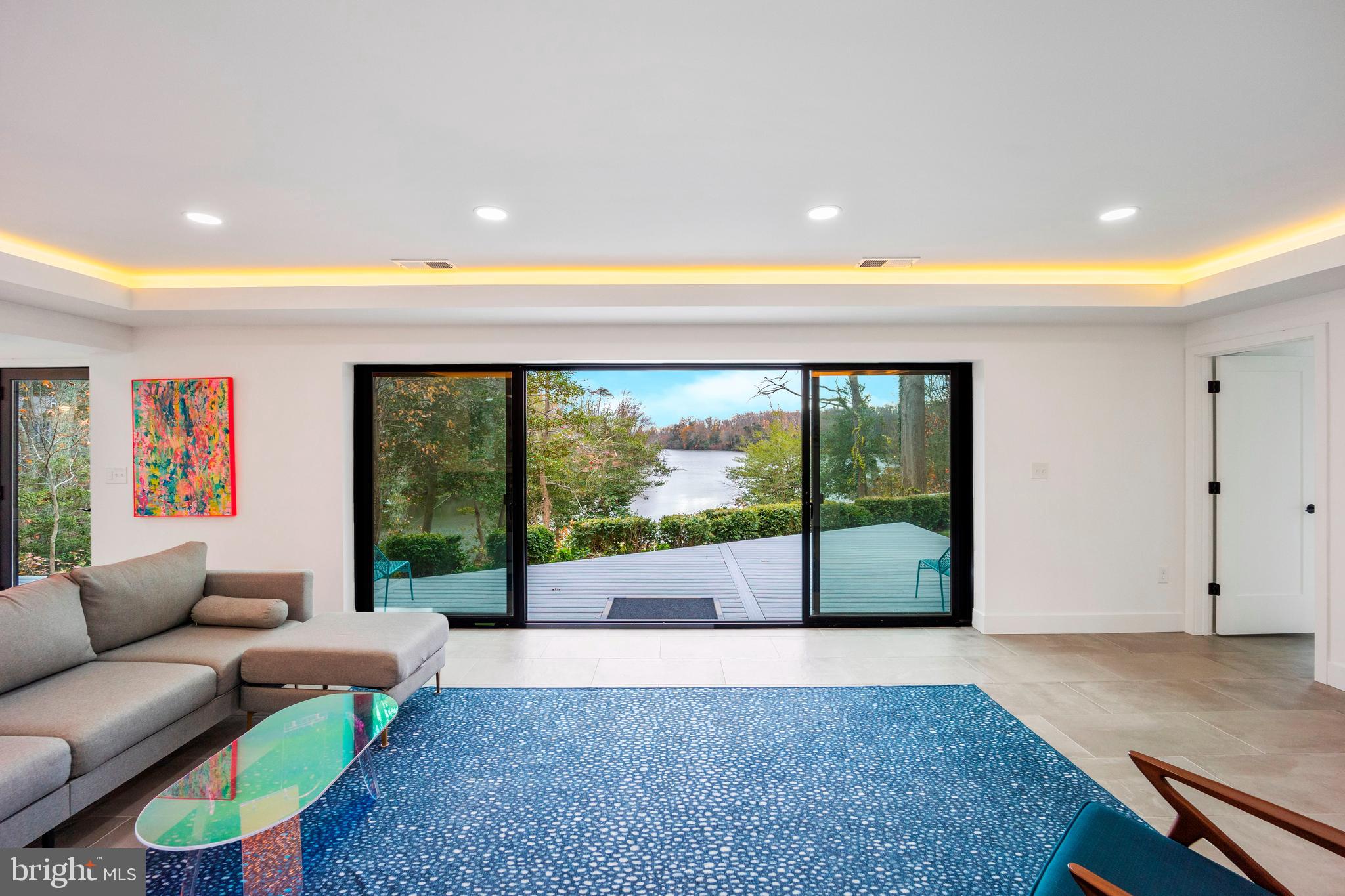 GIBSON ISLAND - Residential