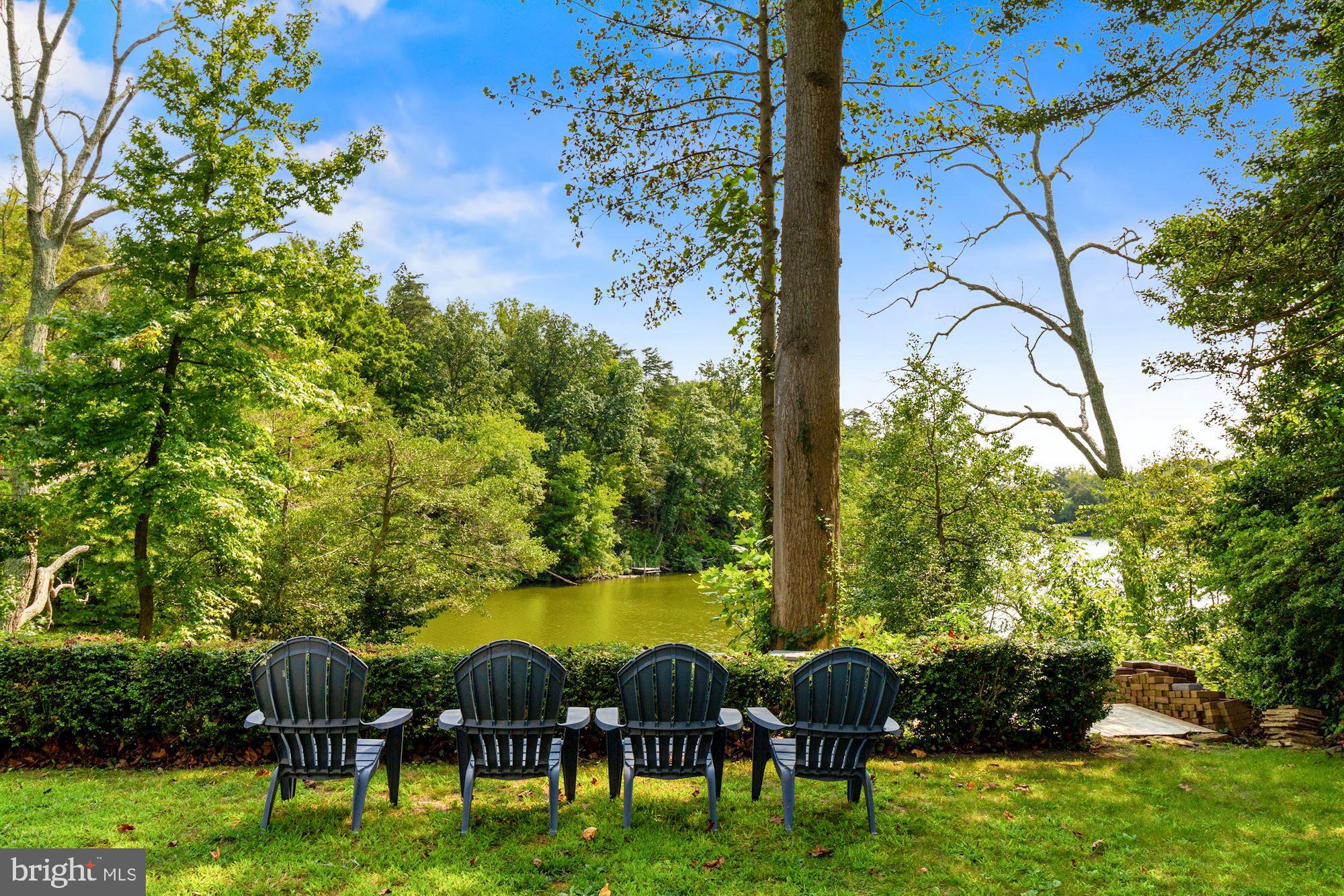 GIBSON ISLAND - Residential