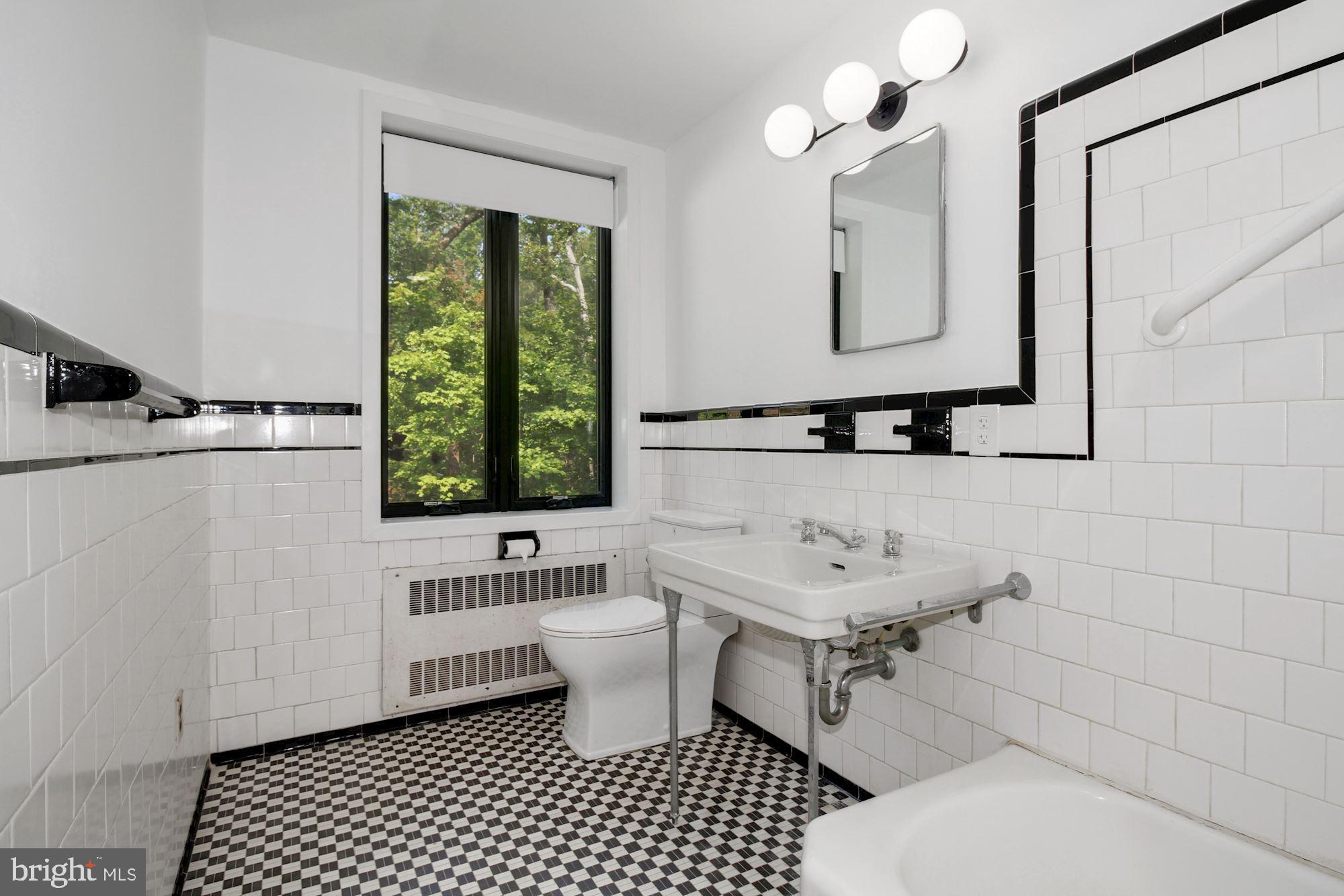 GIBSON ISLAND - Residential