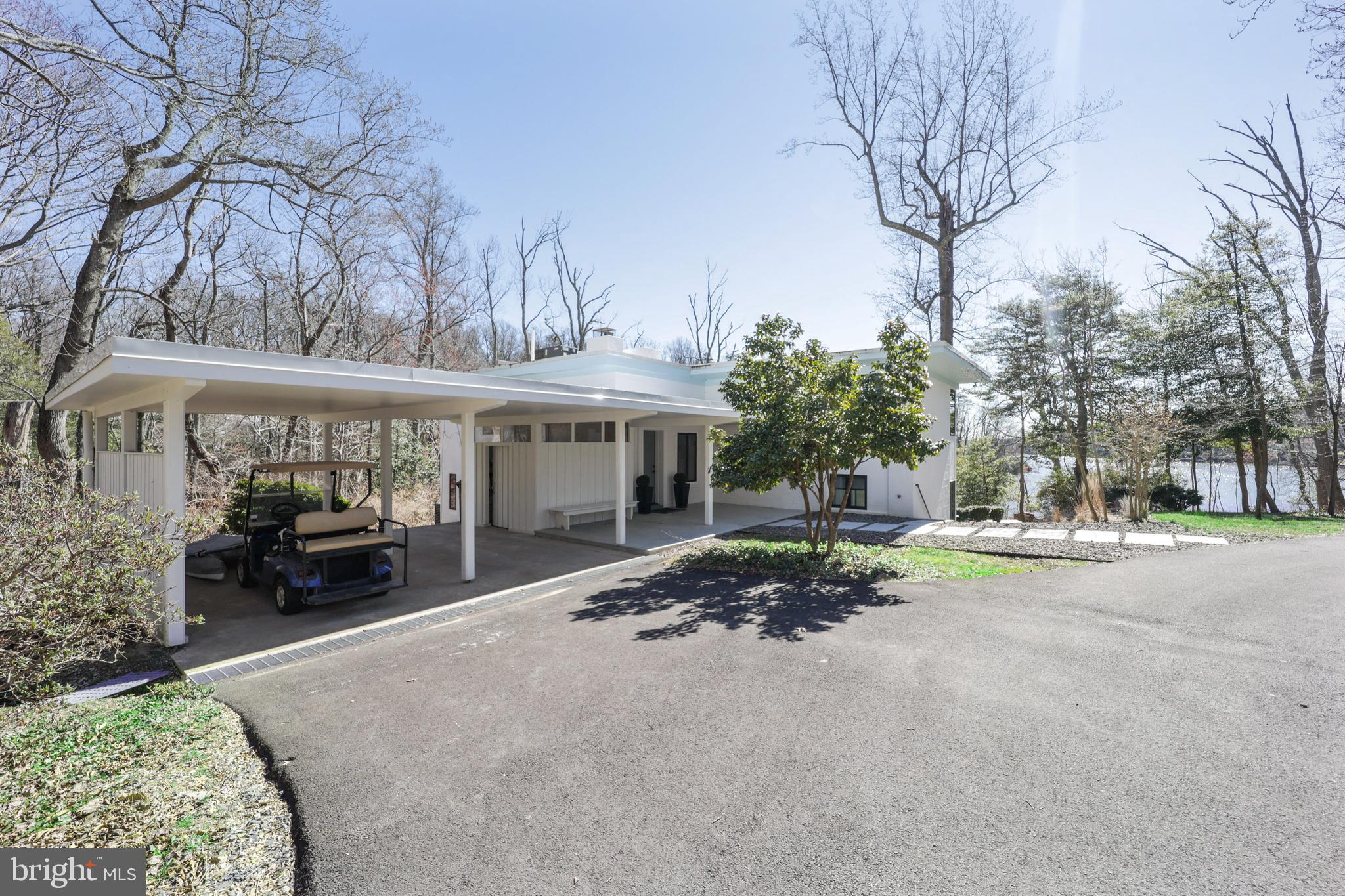 GIBSON ISLAND - Residential