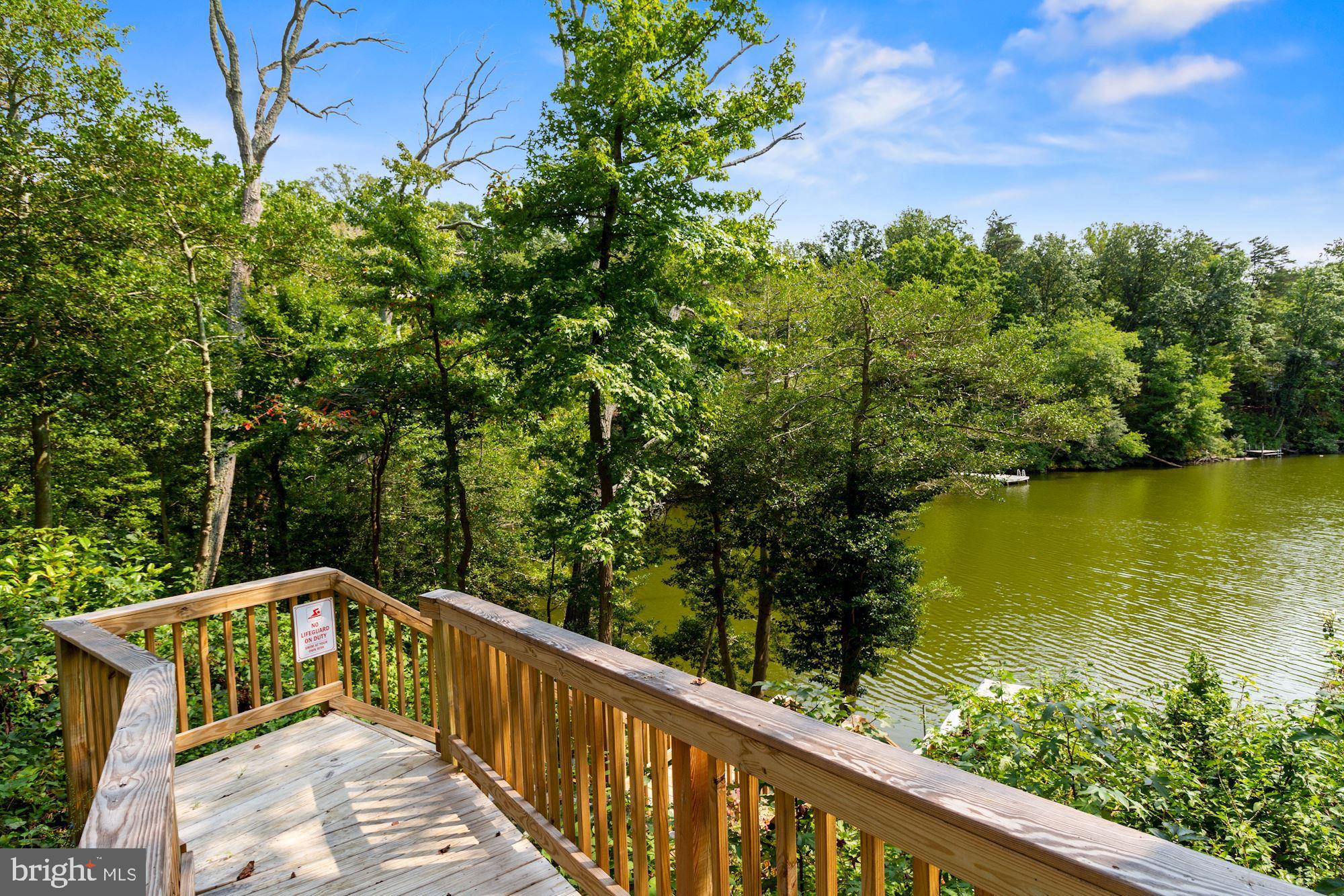 GIBSON ISLAND - Residential