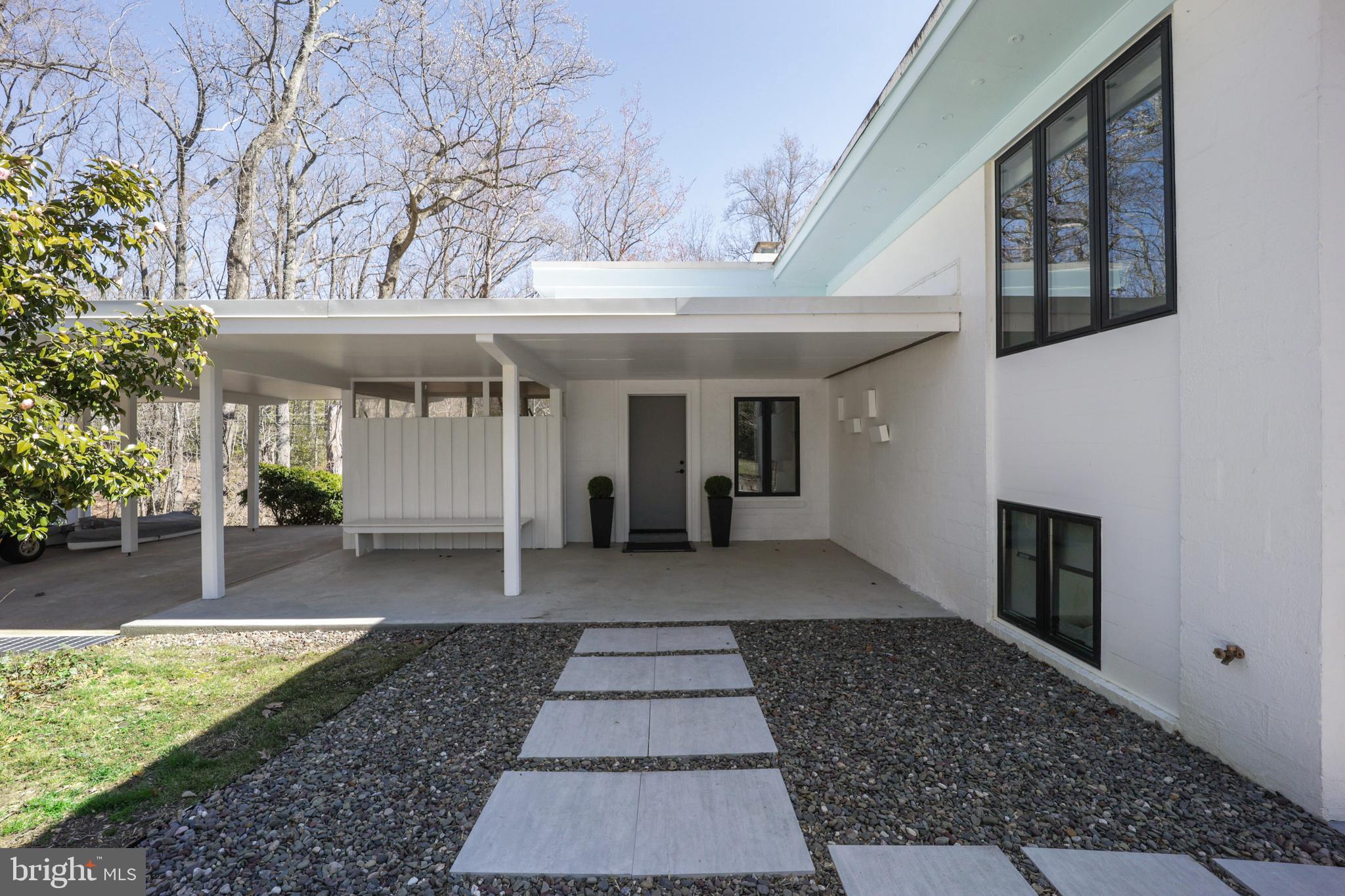 GIBSON ISLAND - Residential