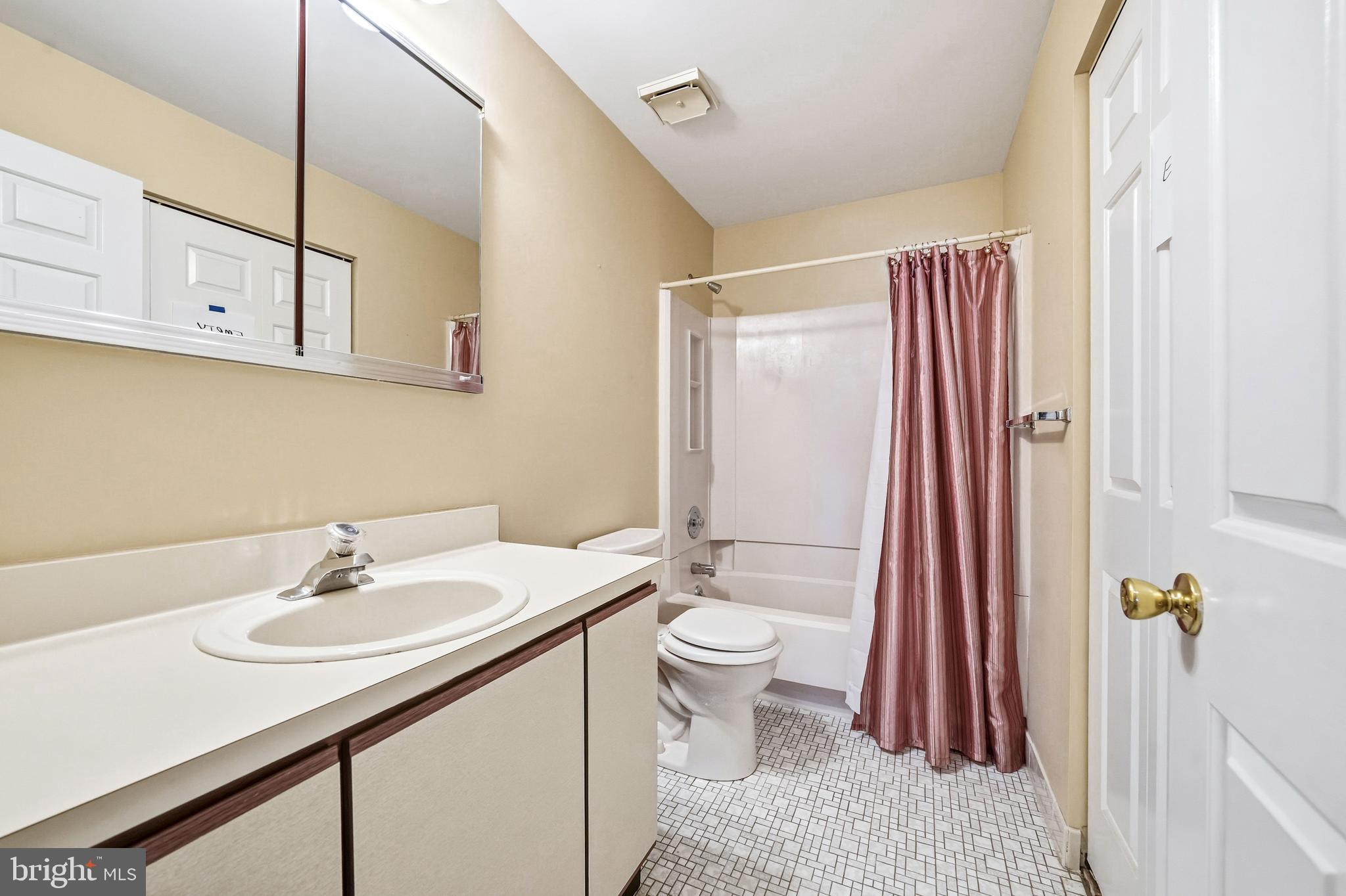 TAVISTOCK - Residential