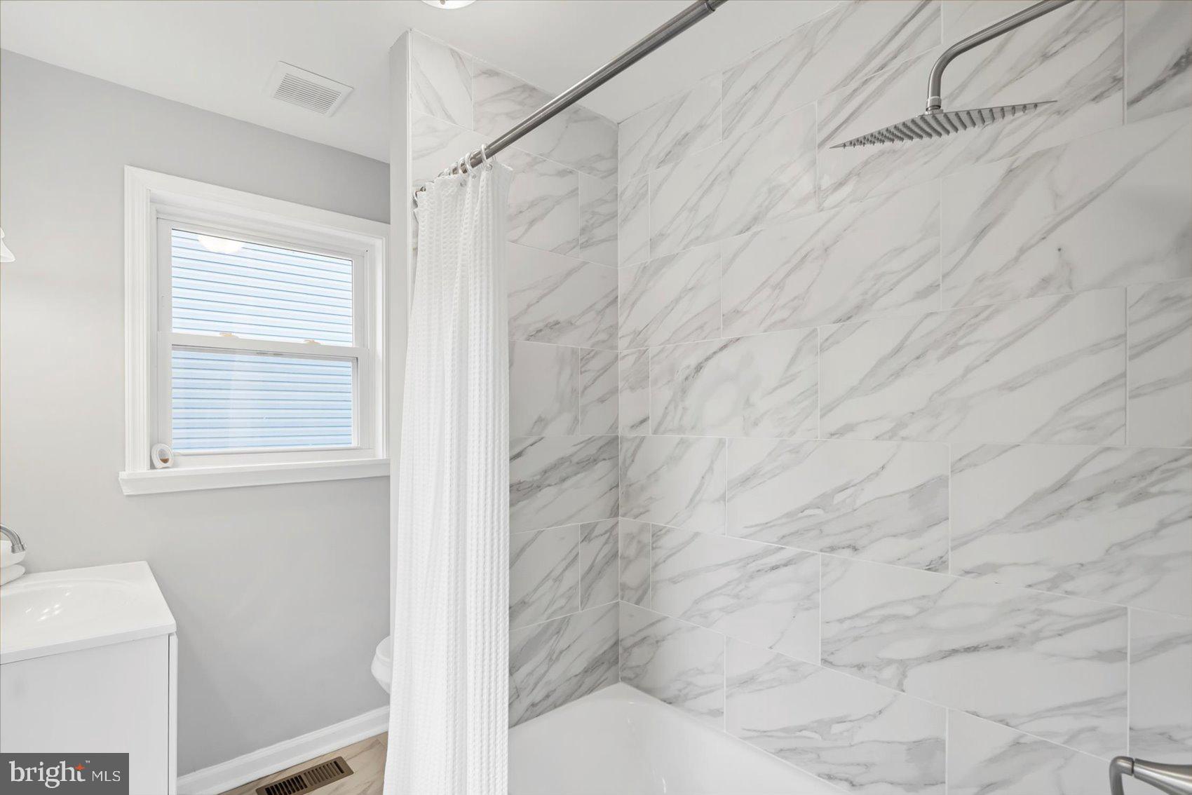 ORCHARD BEACH - Residential