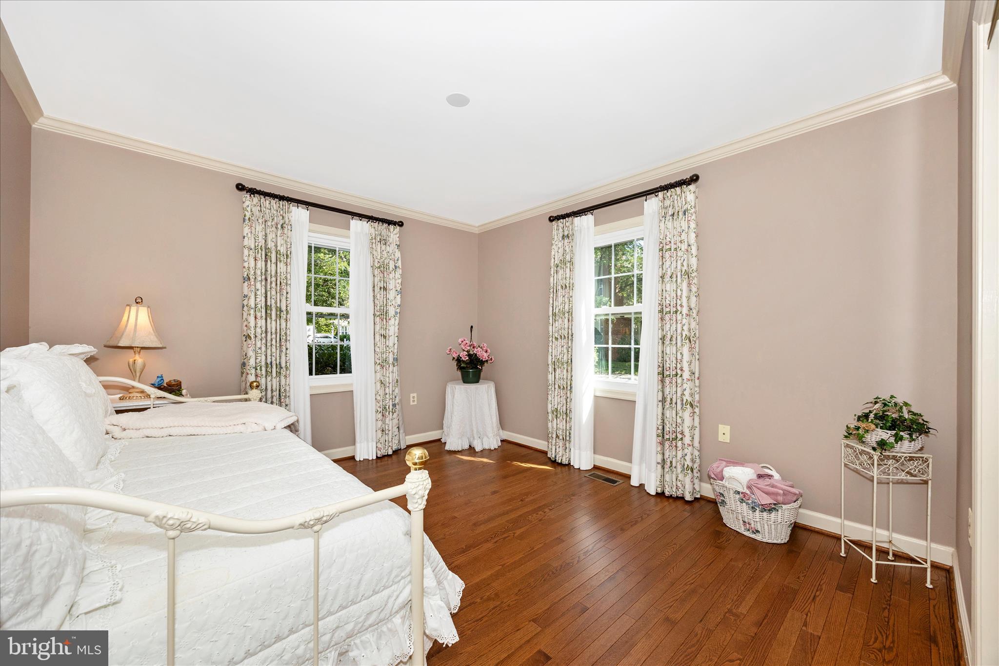 WORMANS MILL - Residential