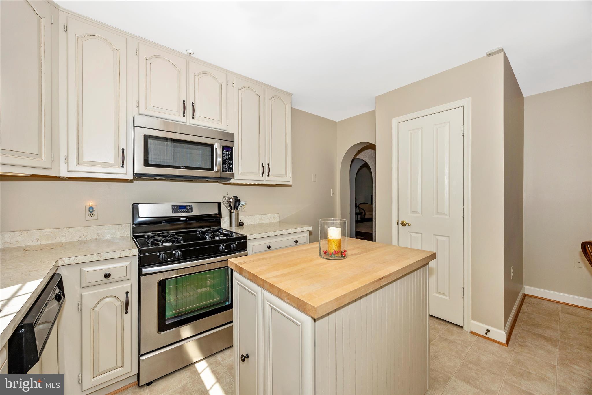 WORMANS MILL - Residential