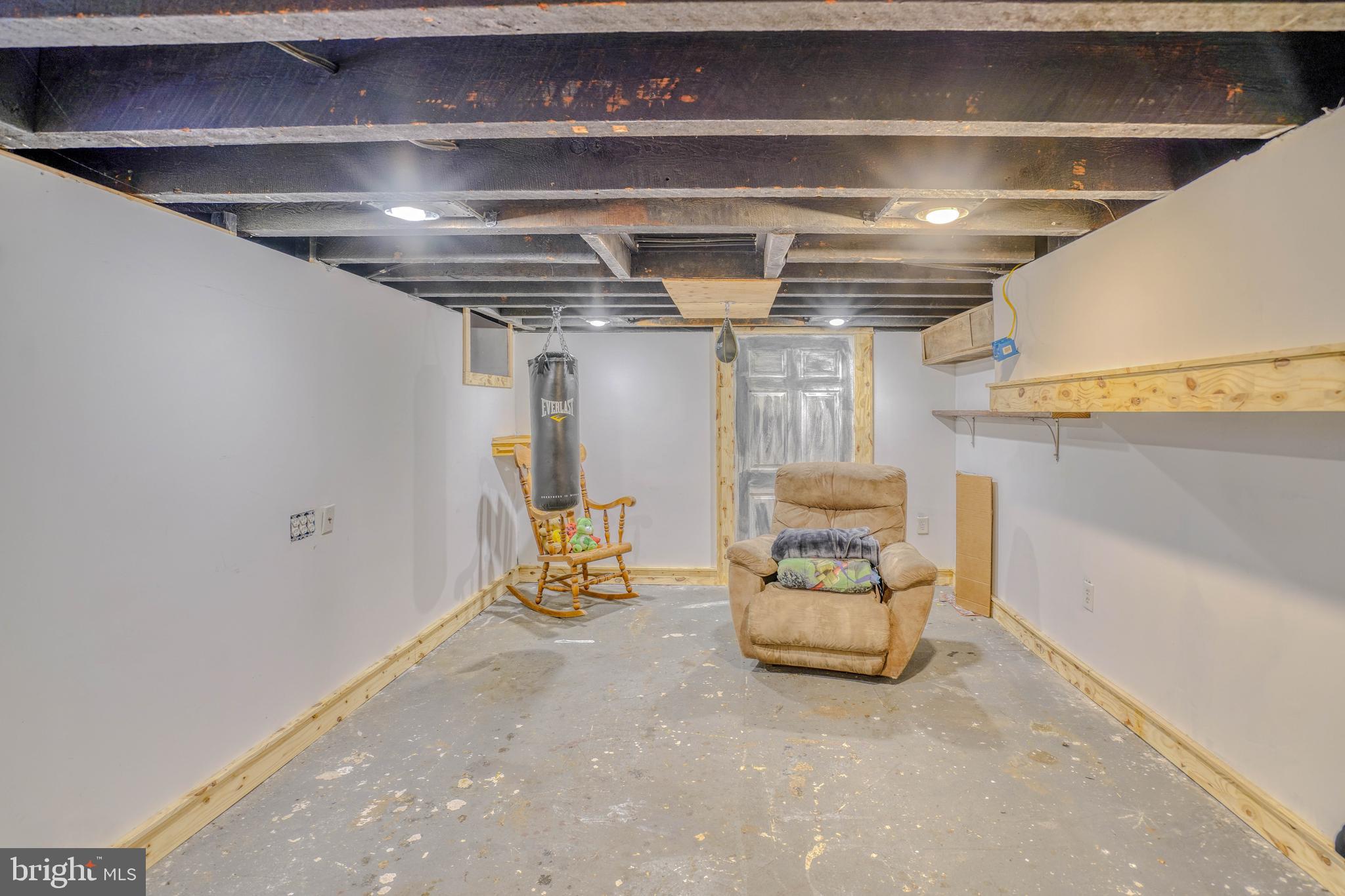 BRIDESBURG - Residential