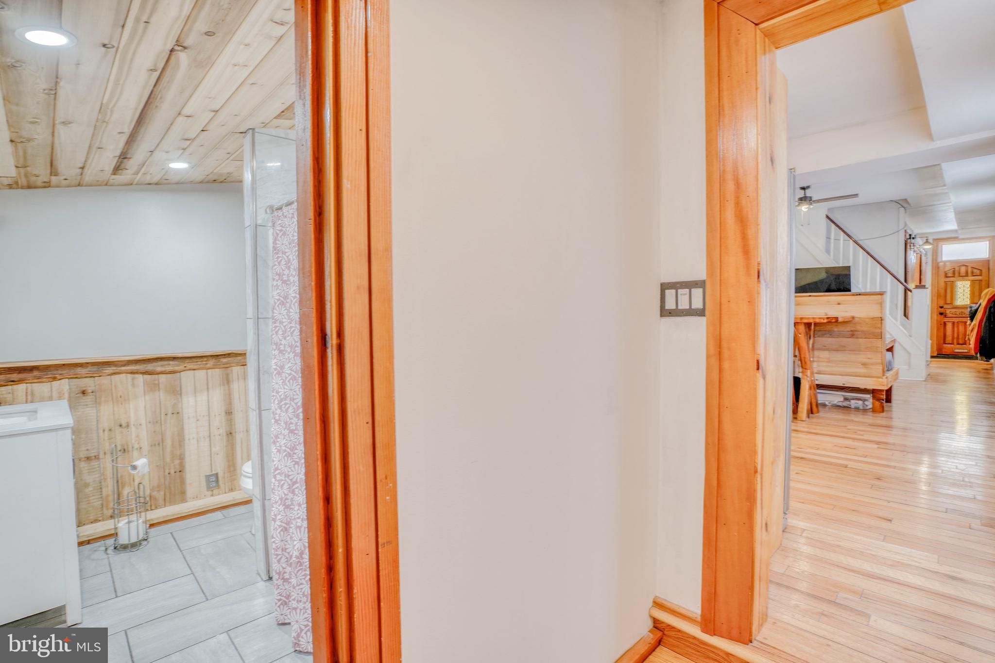 BRIDESBURG - Residential