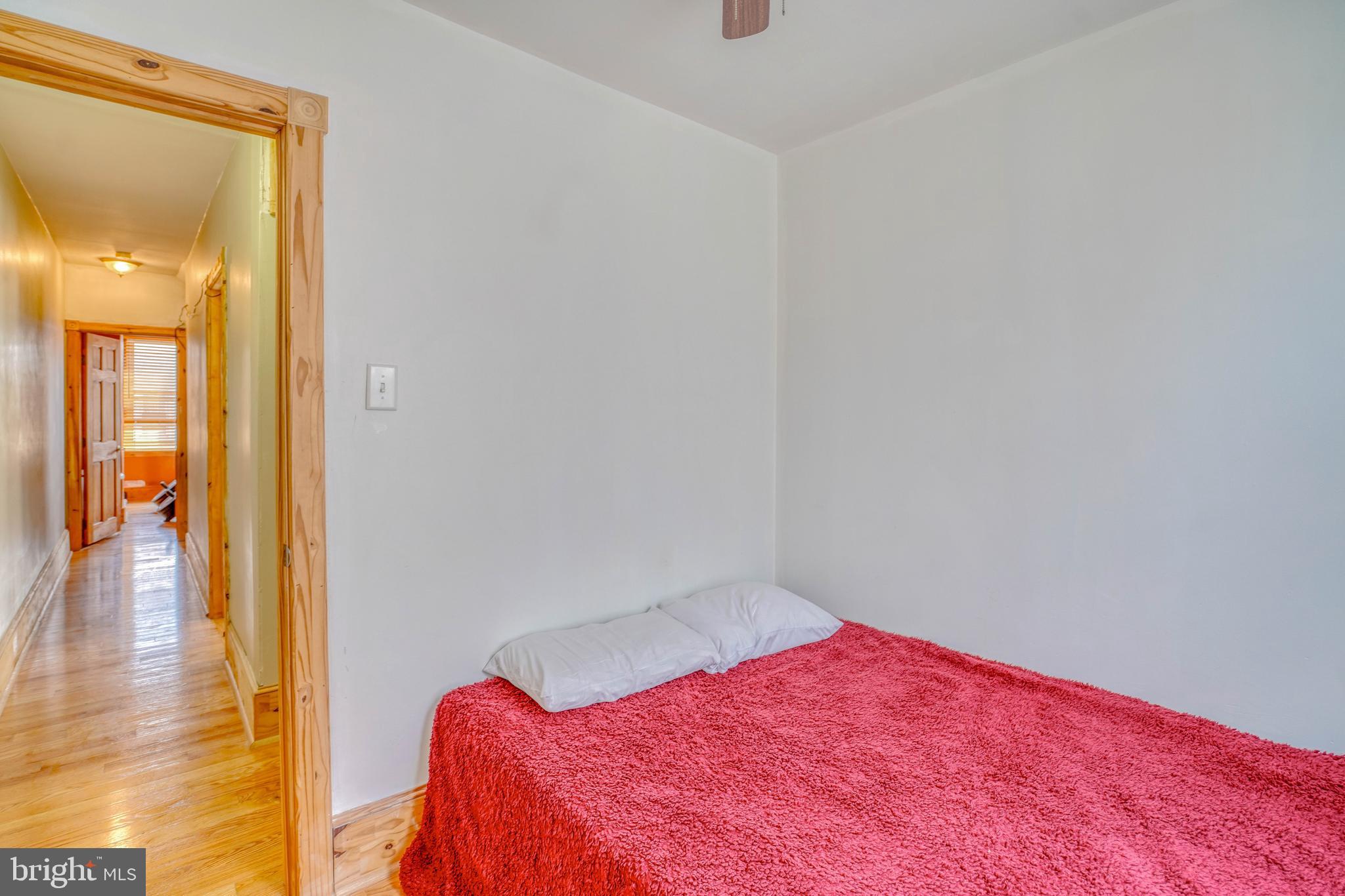 BRIDESBURG - Residential