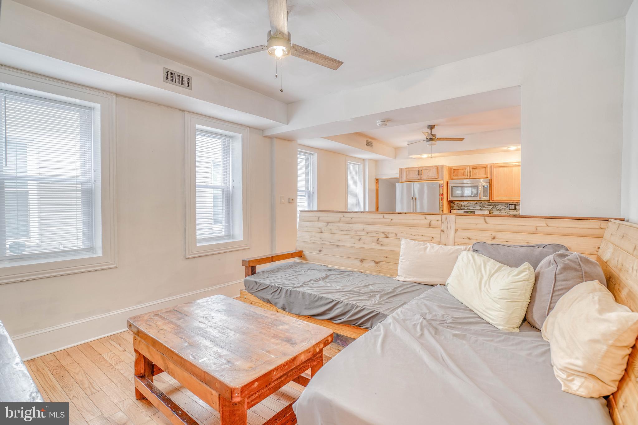 BRIDESBURG - Residential