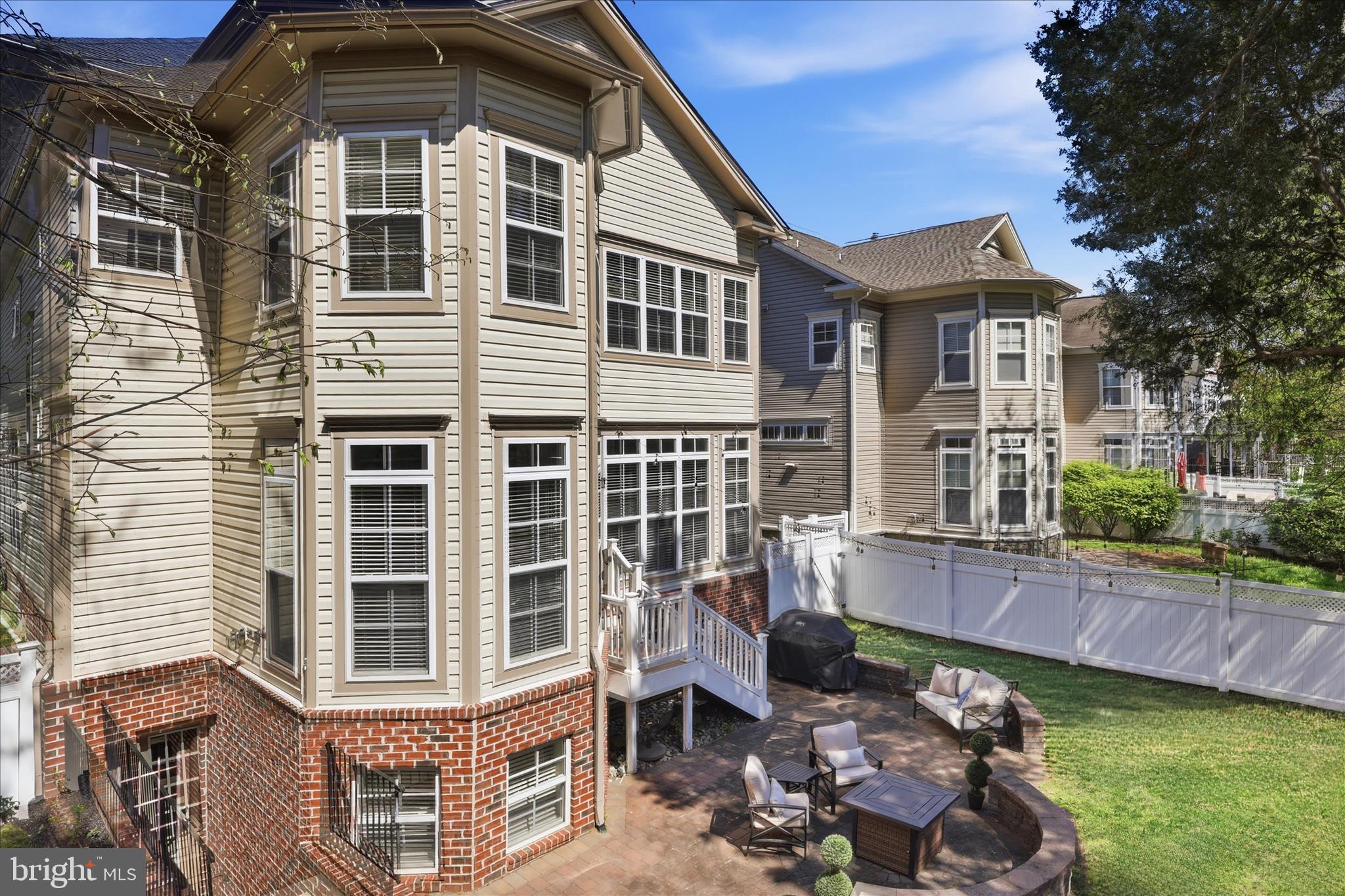 BRAMBLETON - Residential