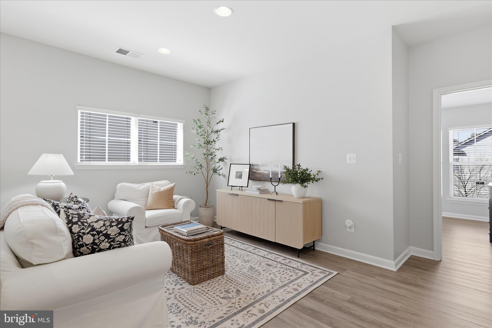 BRAMBLETON - Residential