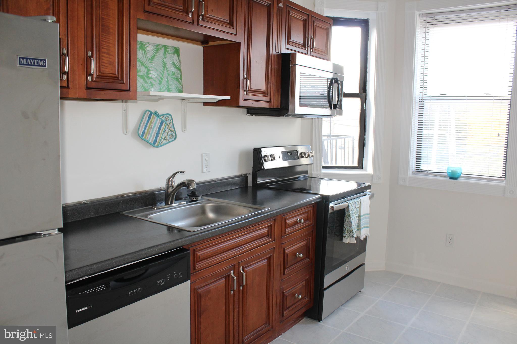 CHARLES VILLAGE - Residential Lease