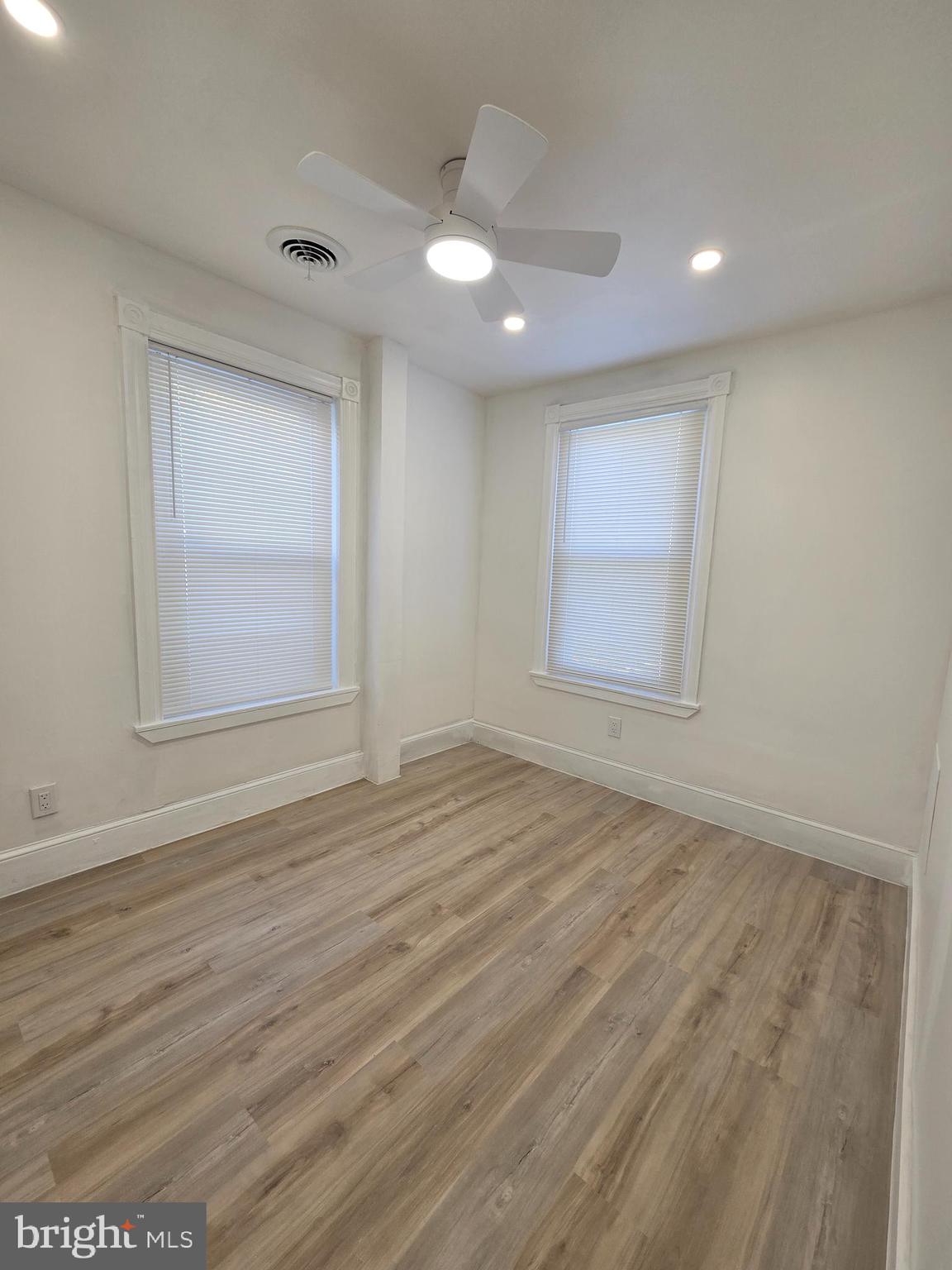 MANAYUNK - Residential Lease