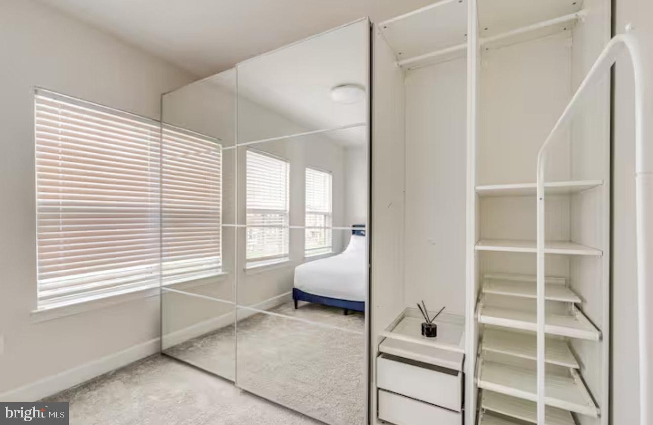 CAPITAL COURT - Residential Lease