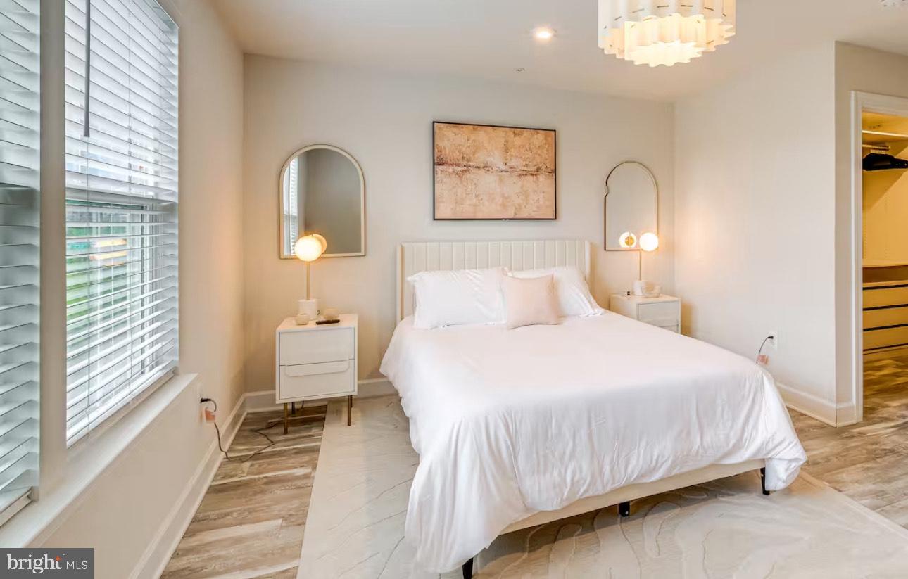 CAPITAL COURT - Residential Lease