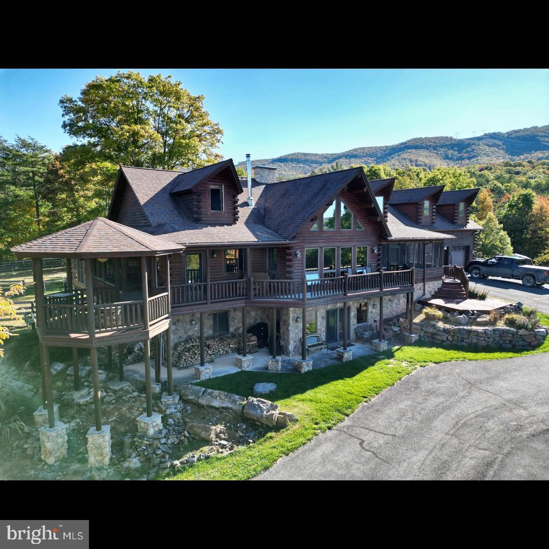 ASHTON WOODS PROPERTY OWNERS ASSOCIATION - Residential