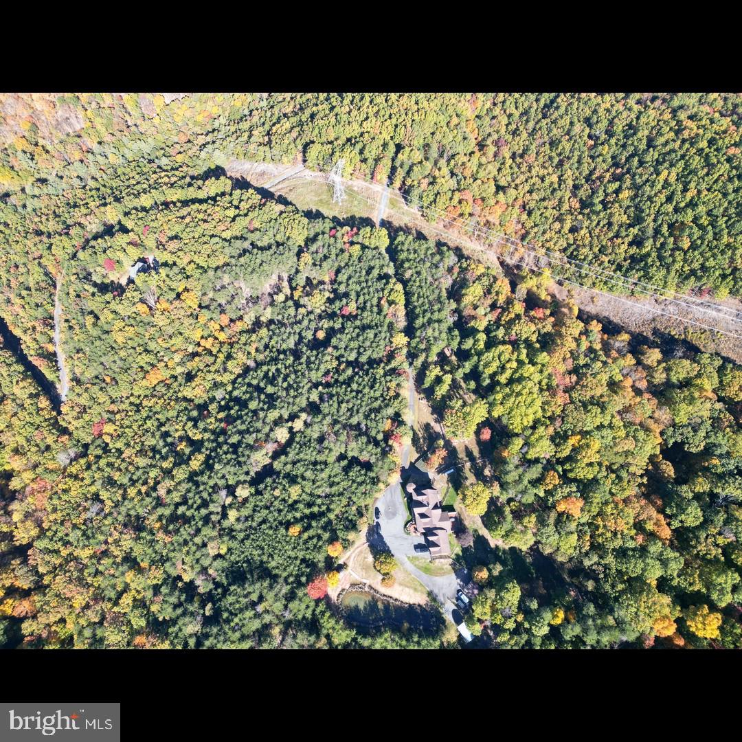 ASHTON WOODS PROPERTY OWNERS ASSOCIATION - Residential