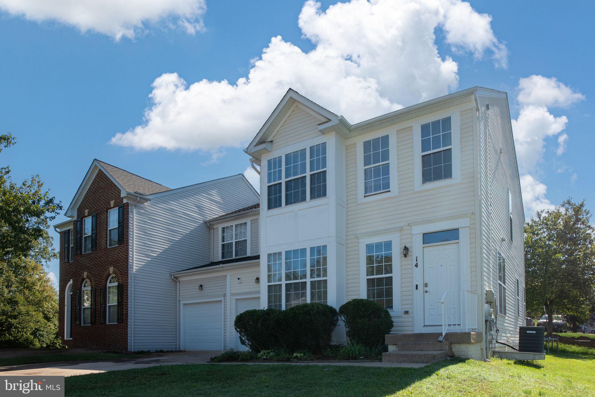 APPLE GROVE - Residential