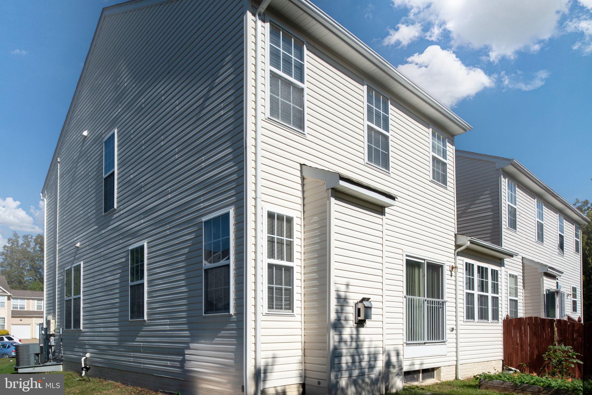 APPLE GROVE - Residential