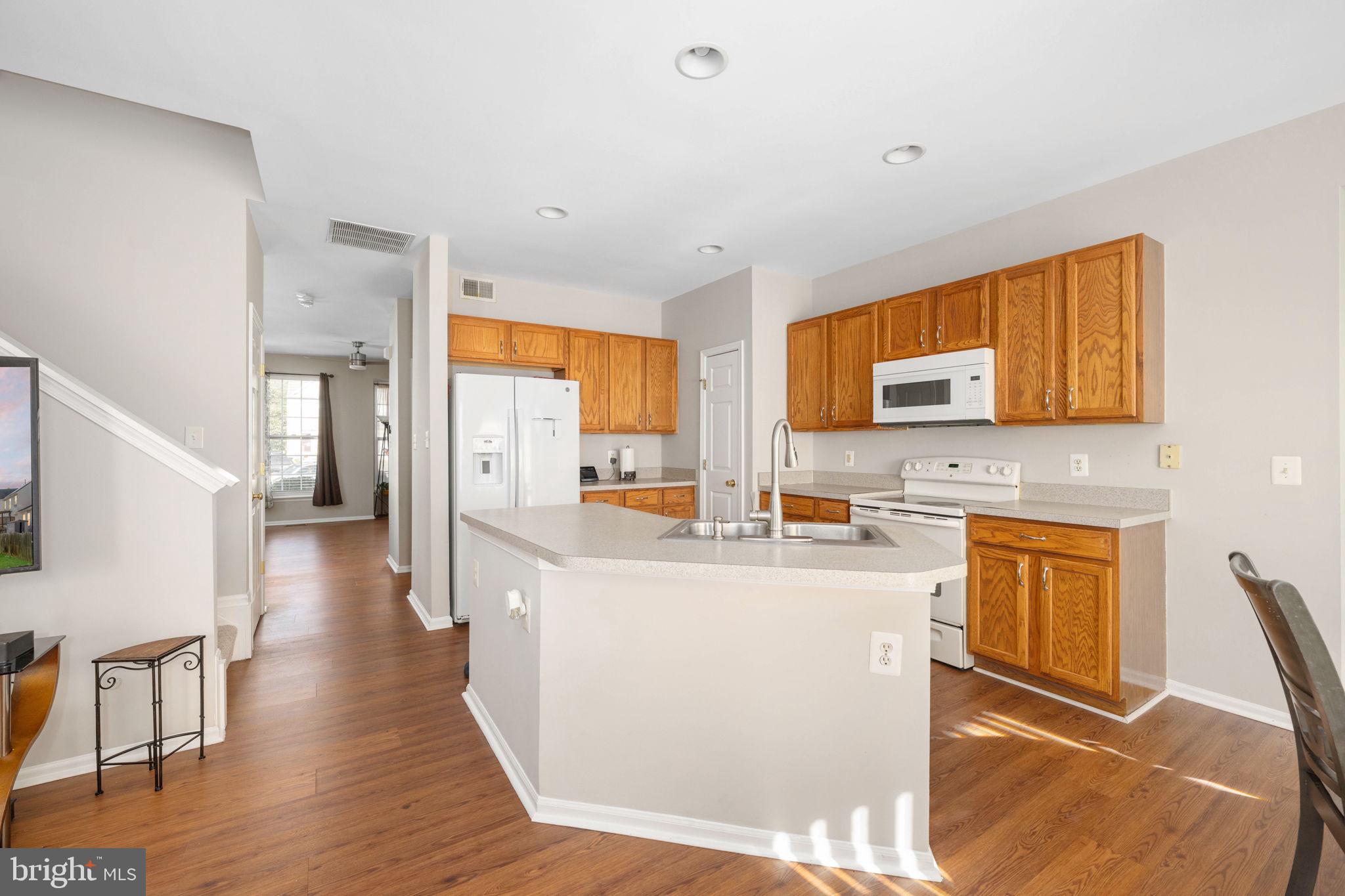 APPLE GROVE - Residential