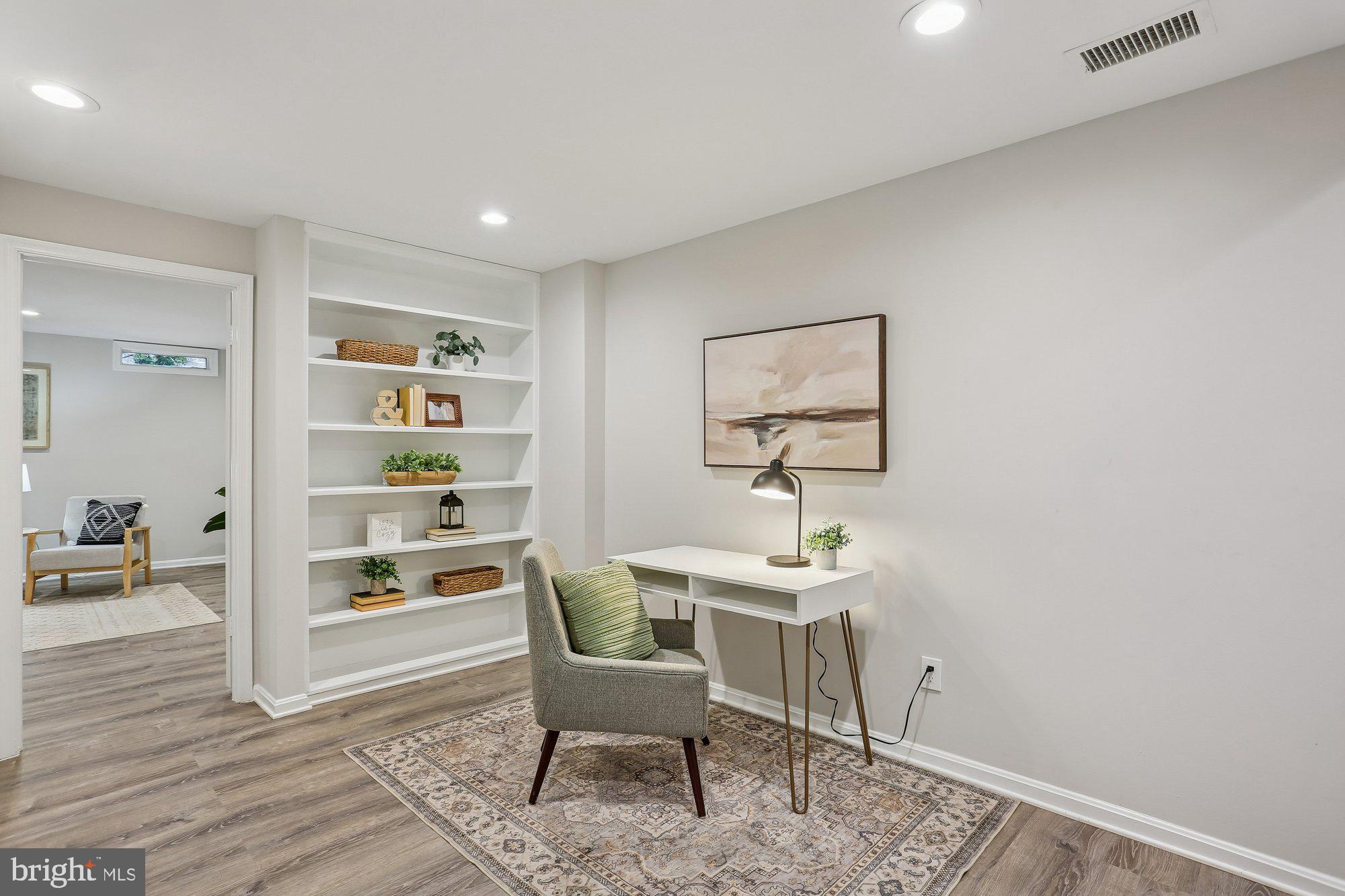 FOX HILLS WEST - Residential