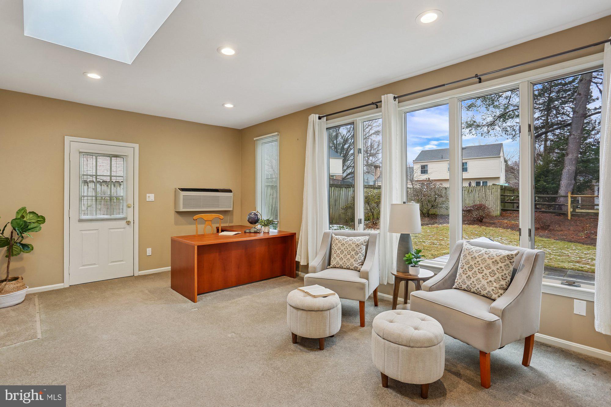 FOX HILLS WEST - Residential