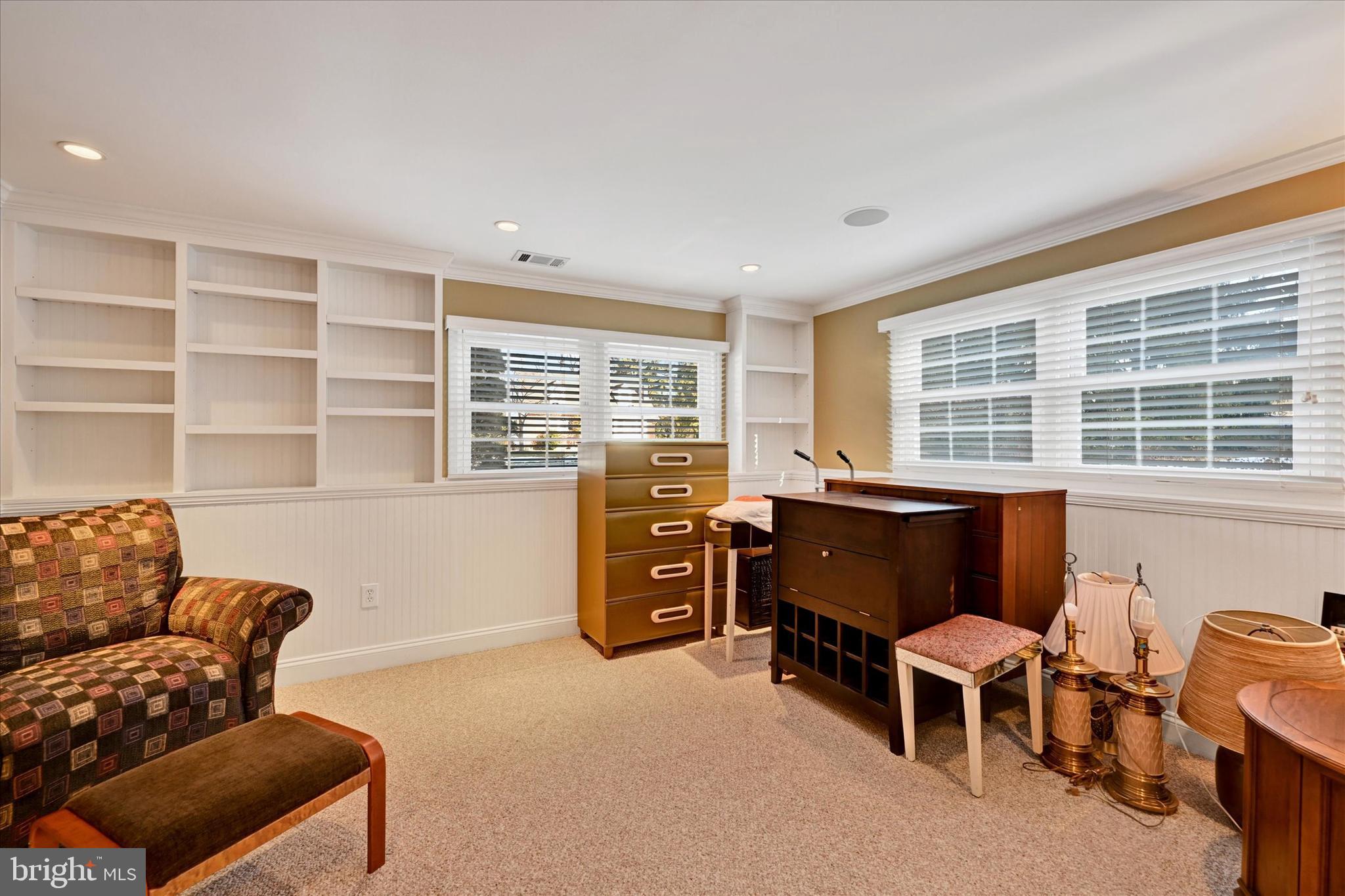 PINE VALLEY - Residential