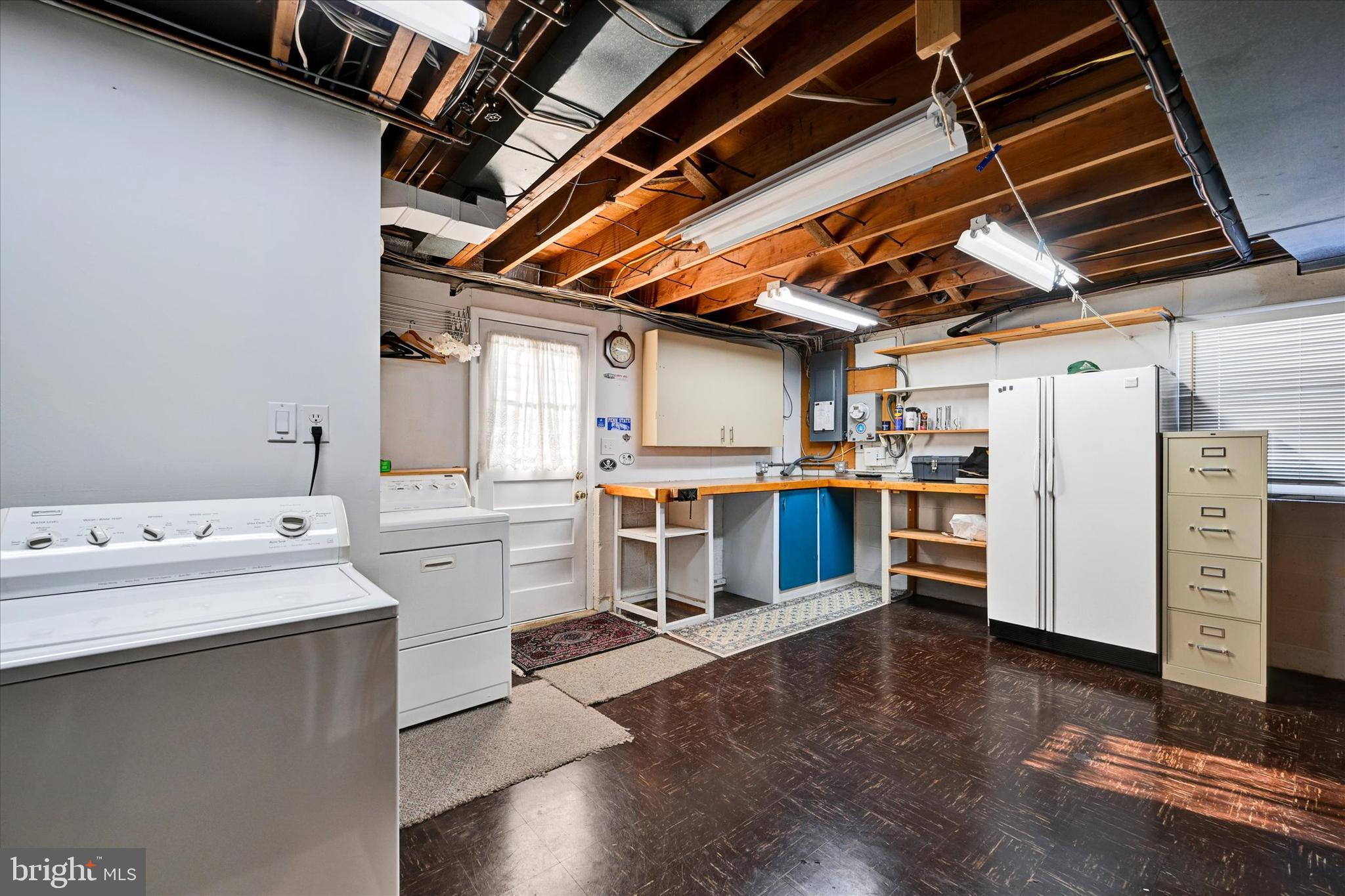 PINE VALLEY - Residential