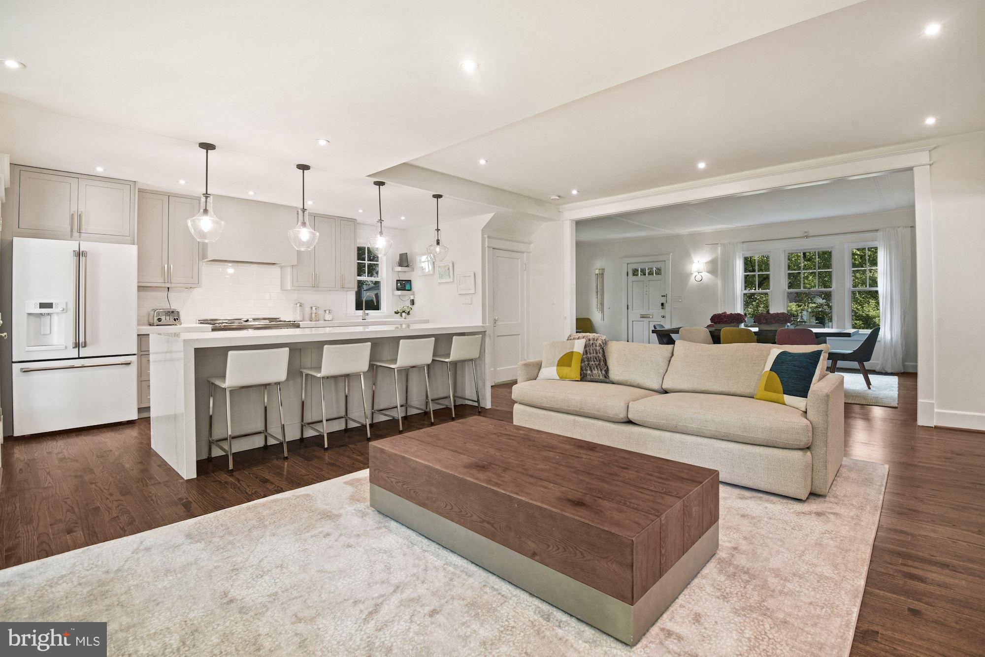 CHEVY CHASE - Residential