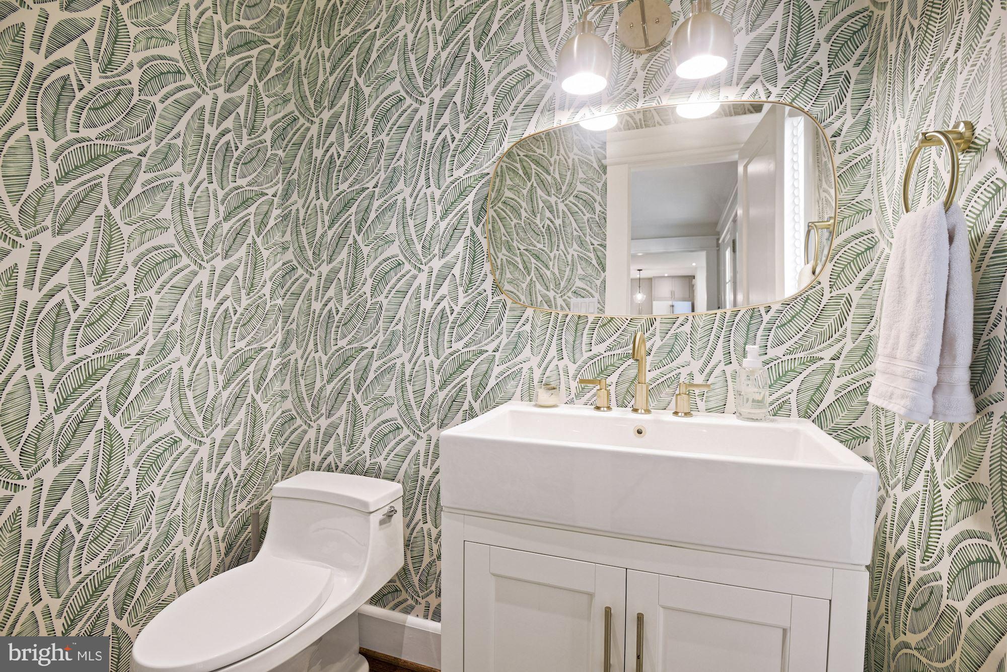 CHEVY CHASE - Residential