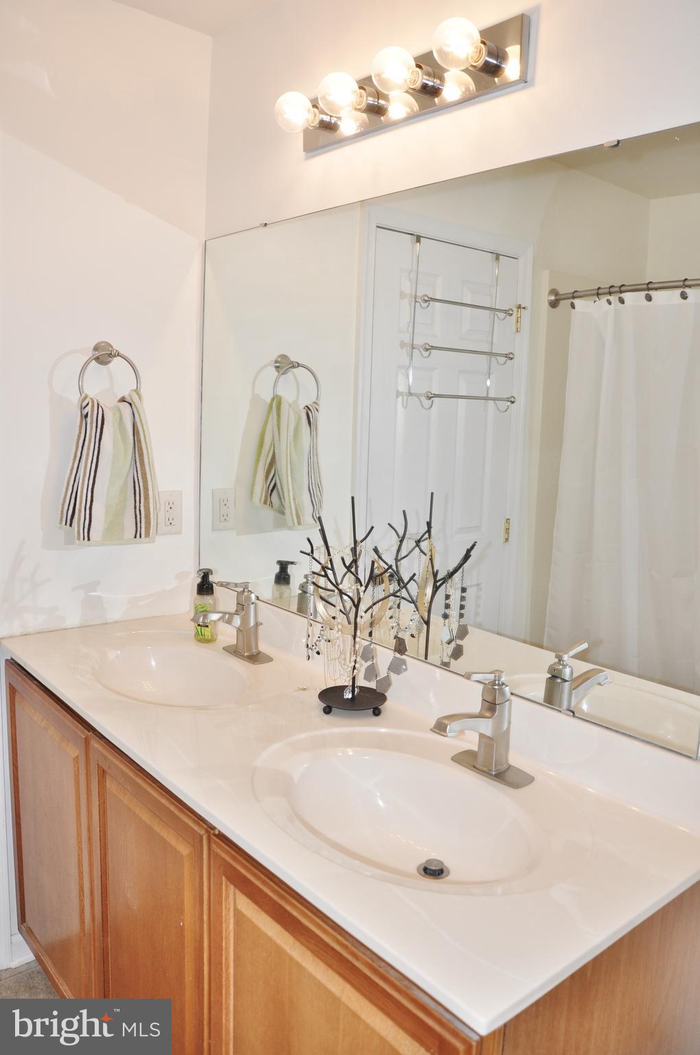 WOODCREST HILLS - Residential