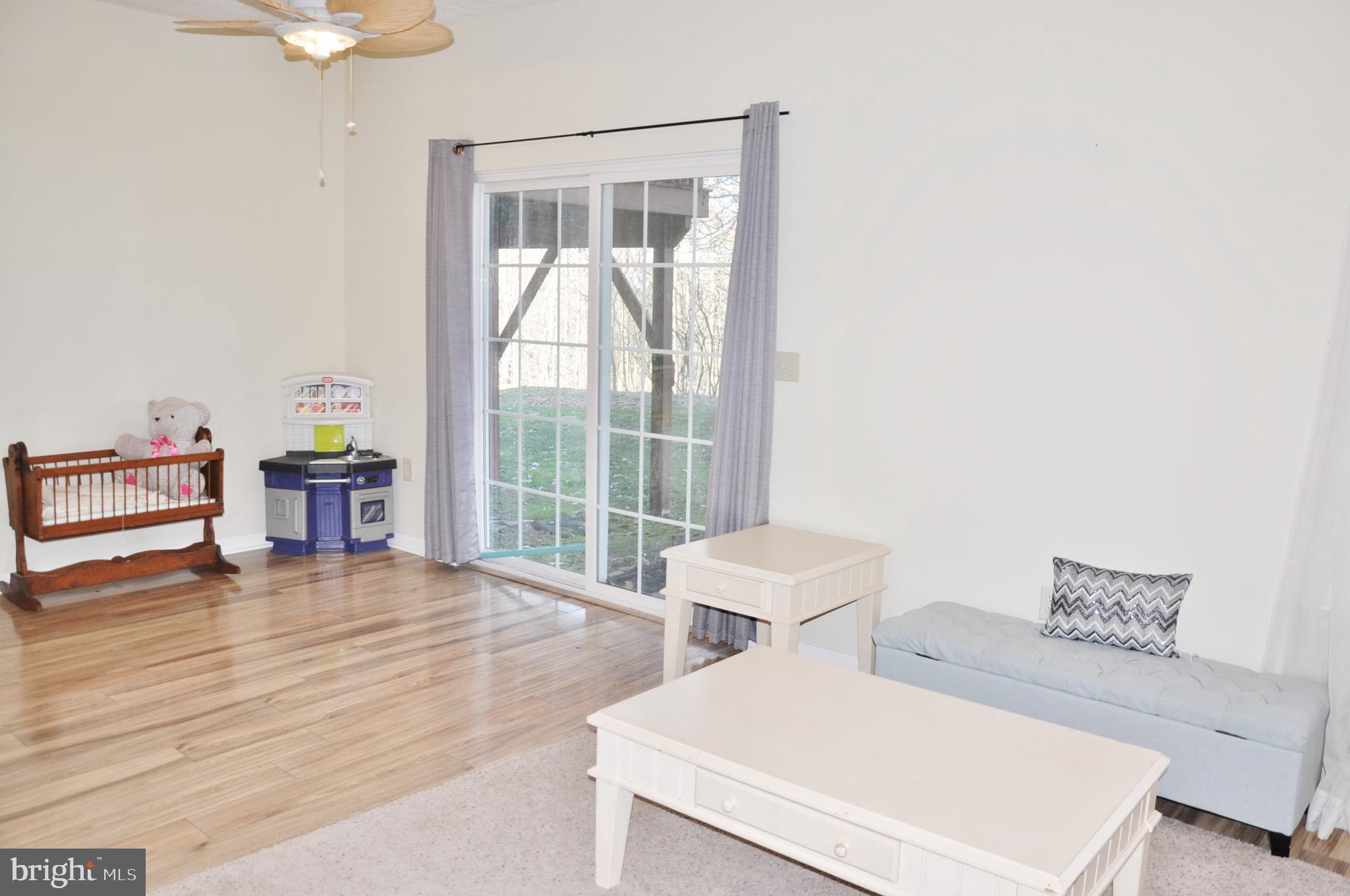 WOODCREST HILLS - Residential