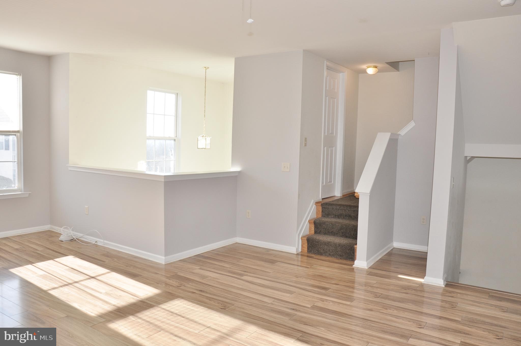 WOODCREST HILLS - Residential