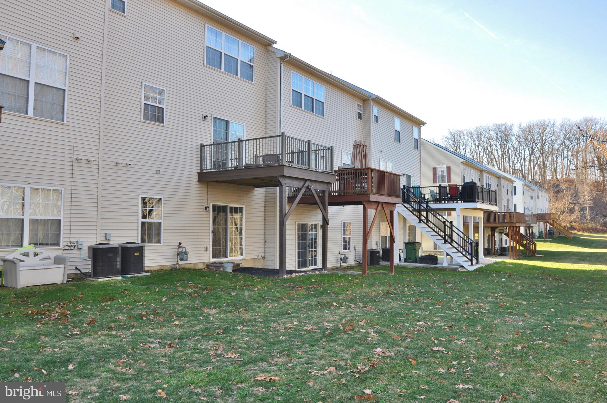WOODCREST HILLS - Residential